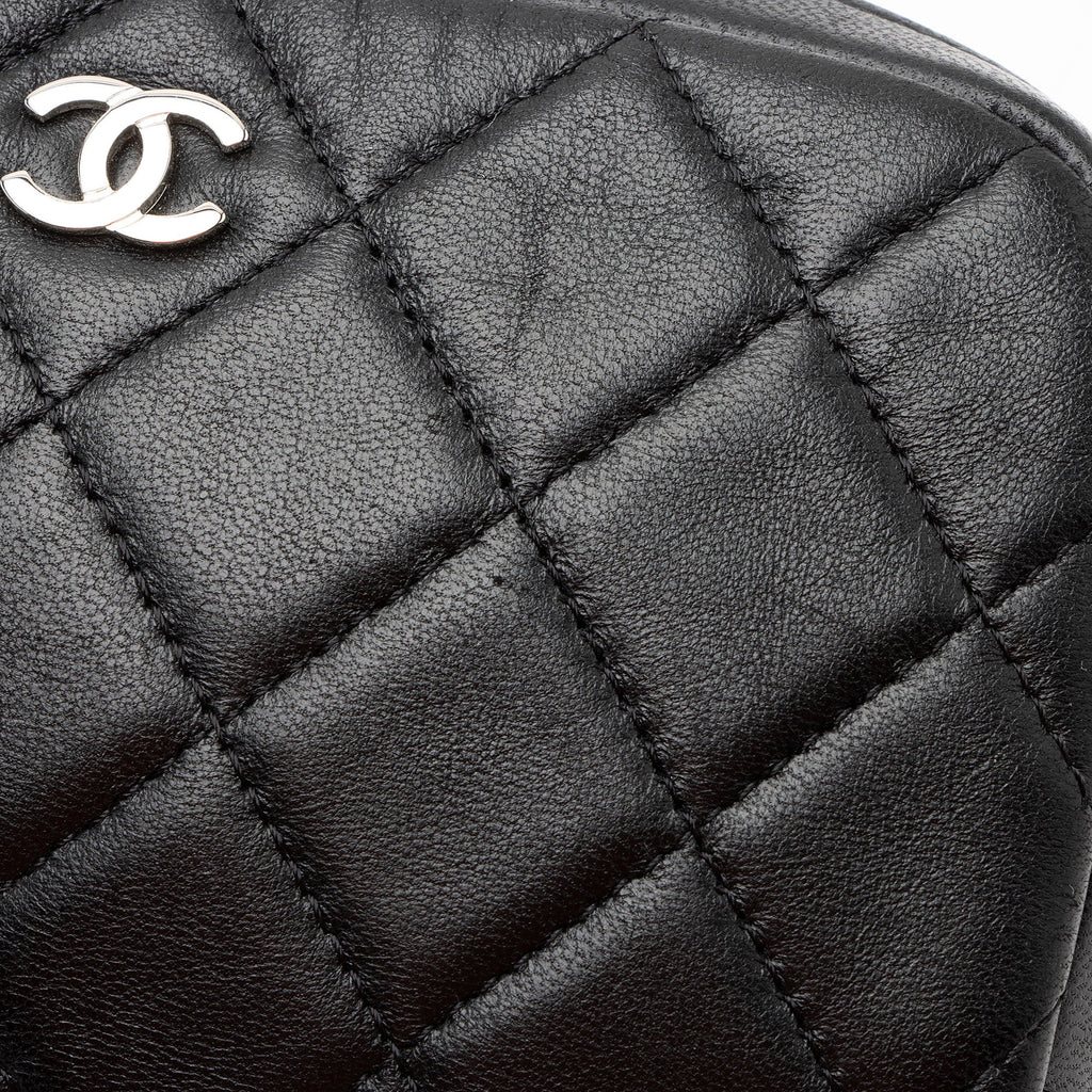 Chanel Lambskin Curvy Small Cosmetic Pouch (SHF-bKQqBi)