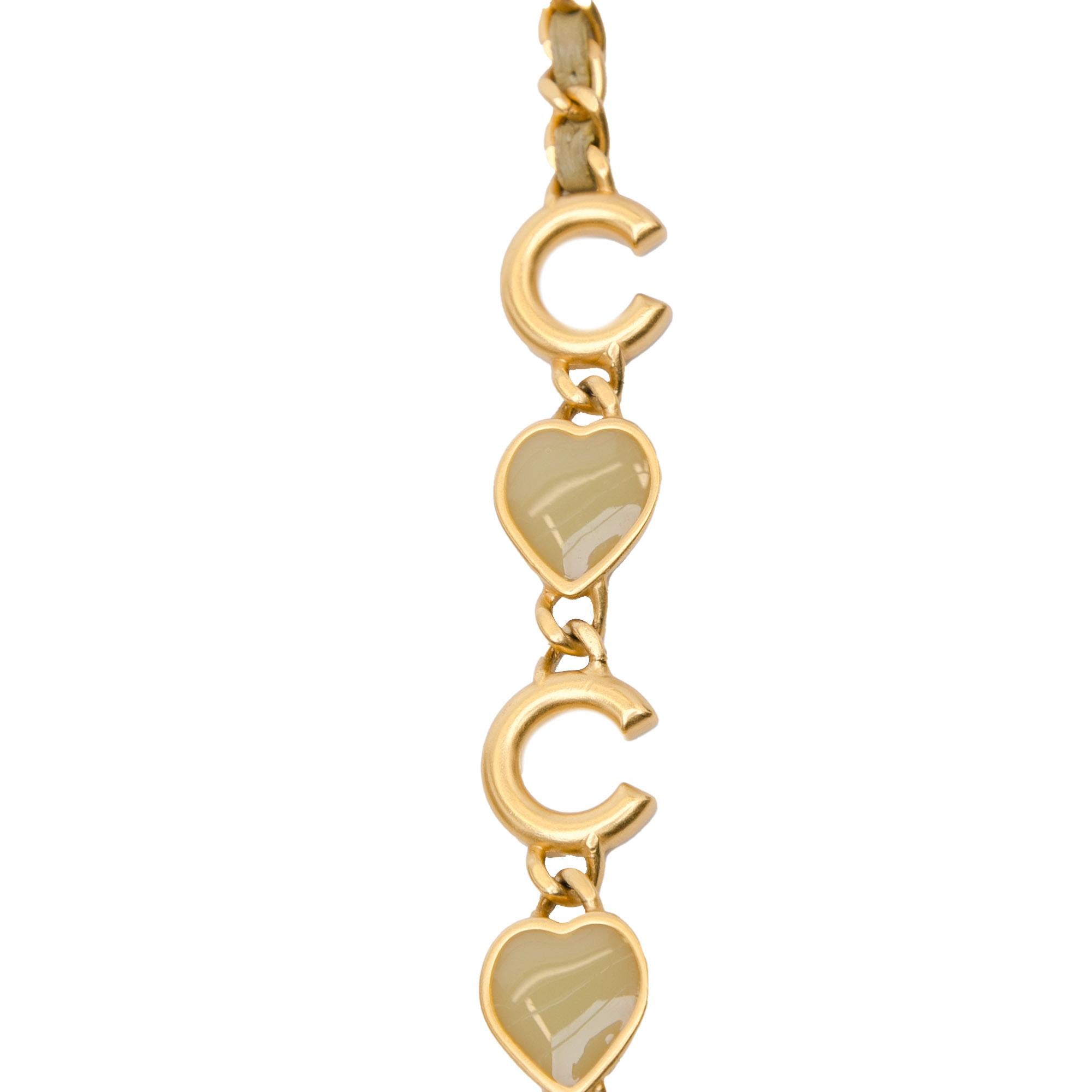 Chanel Lambskin Enamel Coco Hearts Clutch with Chain (SHG-eIwWFs)