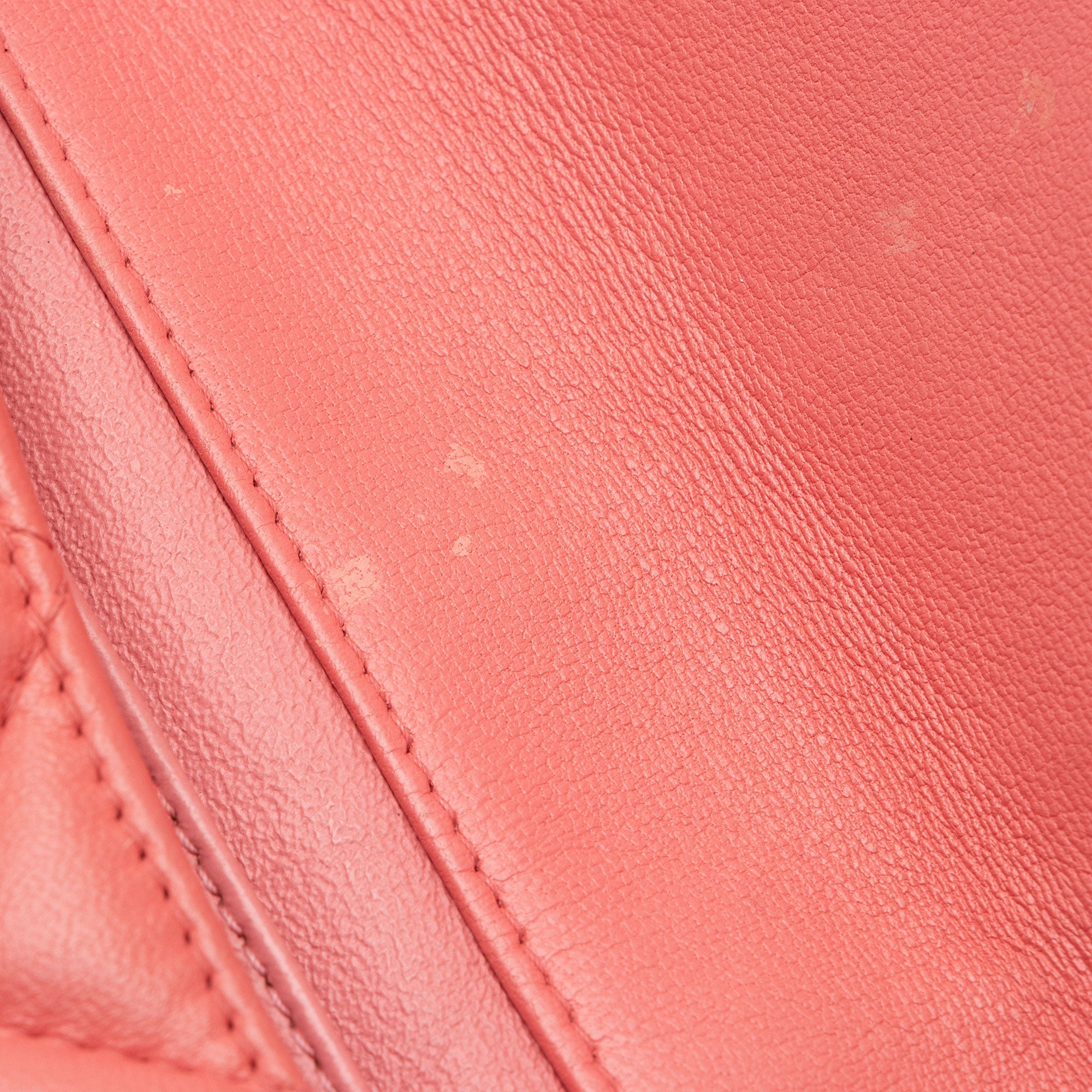 Chanel Lambskin Flap Clutch on Chain (SHF-1nJPM6)