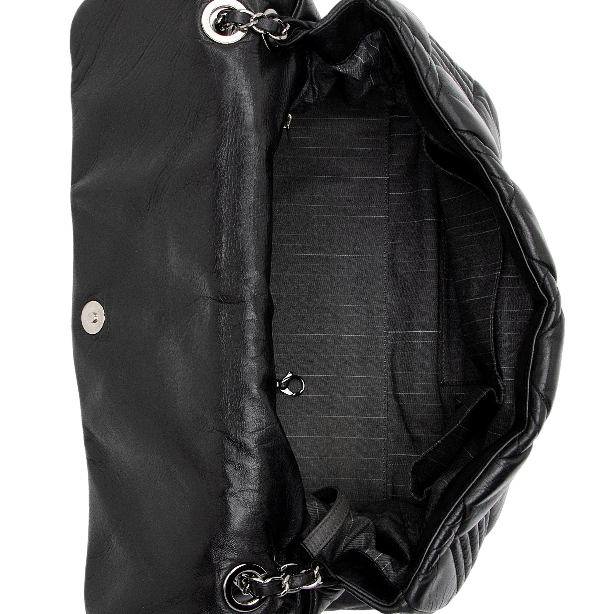 Chanel Lambskin In and Out Maxi Flap Bag (SHF-A4kgjG)