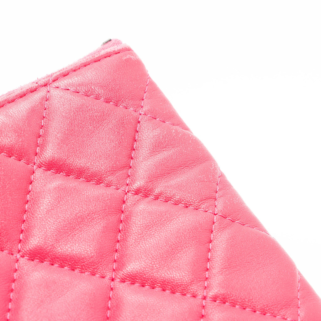 Chanel Lambskin Large O-Case (SHF-alFABe)