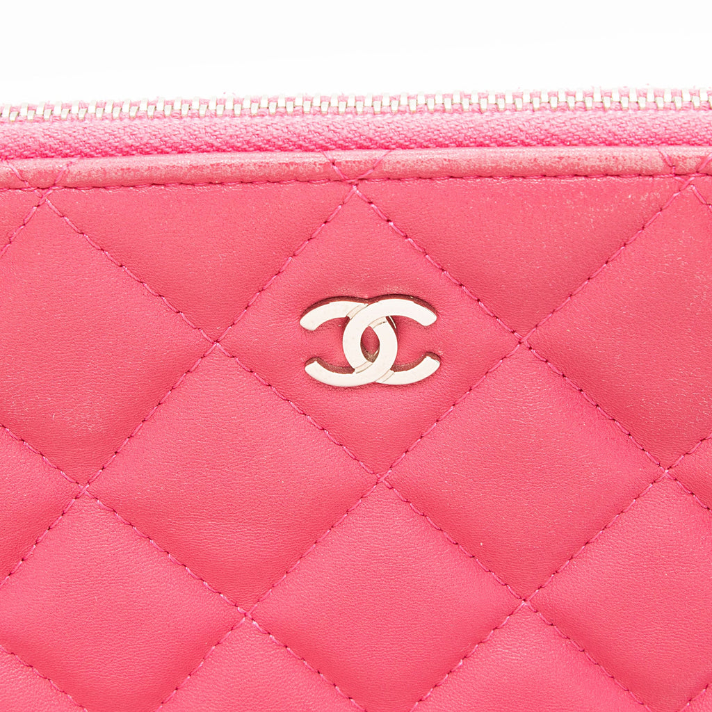Chanel Lambskin Large O-Case (SHF-alFABe)