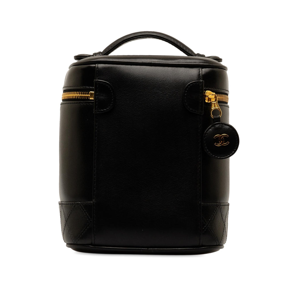 Chanel Lambskin Leather Vanity Bag (SHG-aZKKNV)