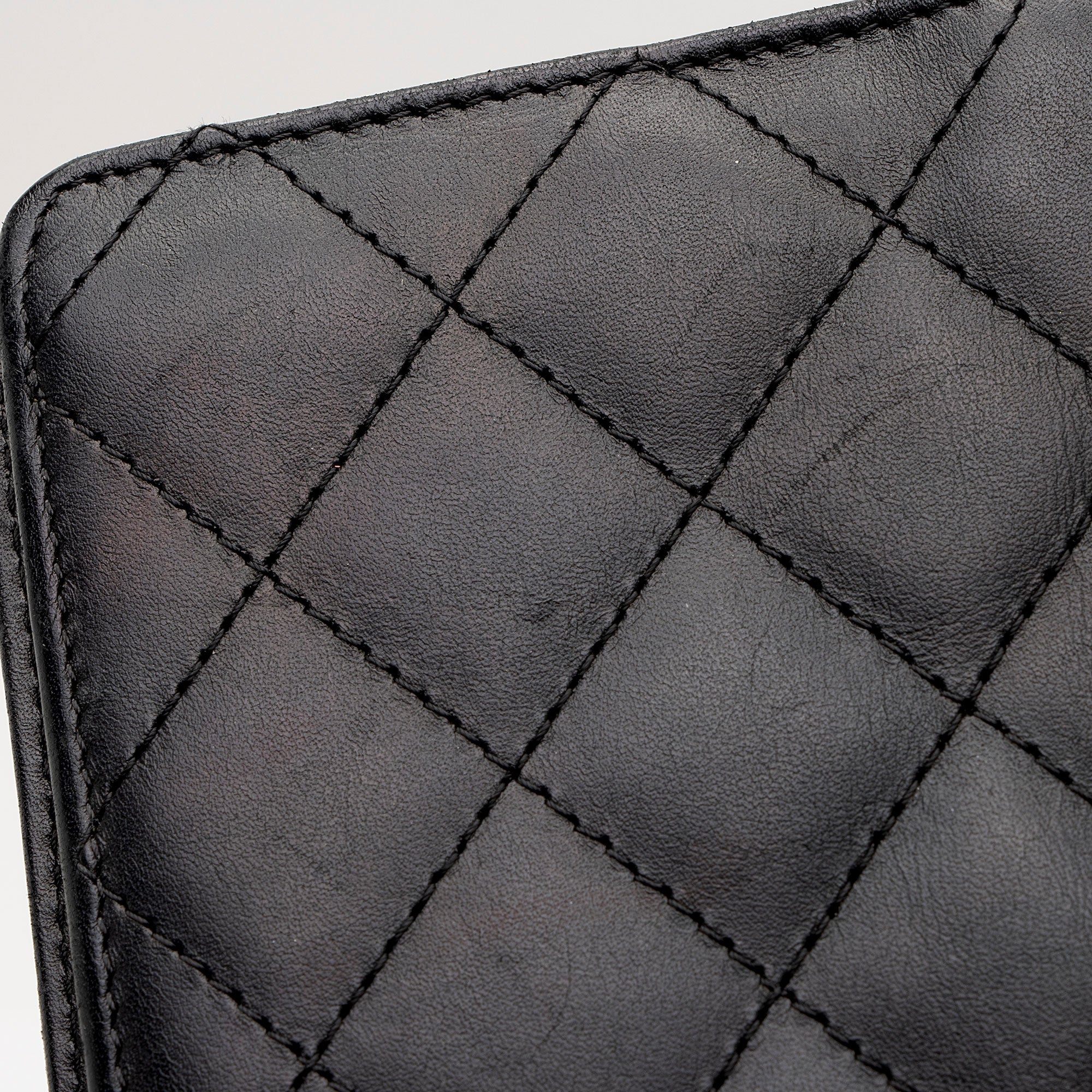 Chanel Lambskin Ligne Cambon Bi-Fold Wallet (SHF-OgEBD2)