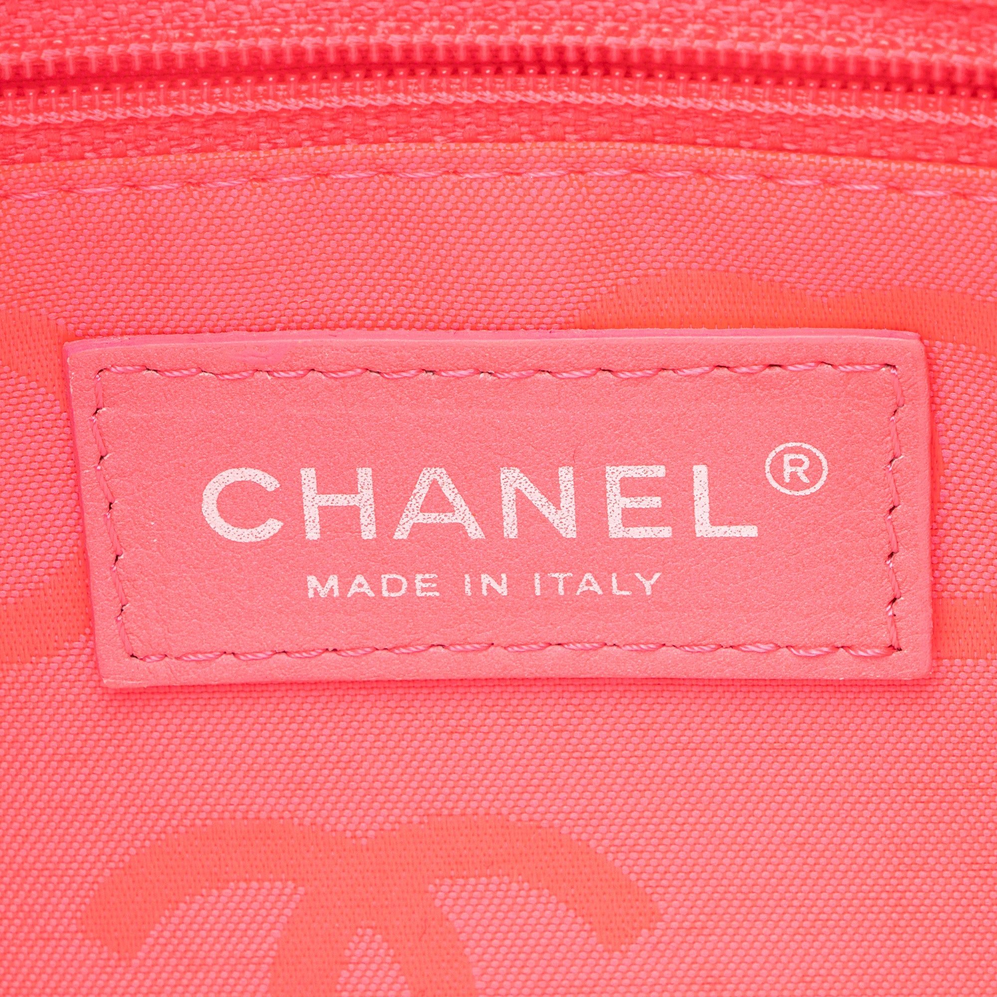 Chanel Lambskin Ligne Cambon Large Shopping Tote (SHF-22706)