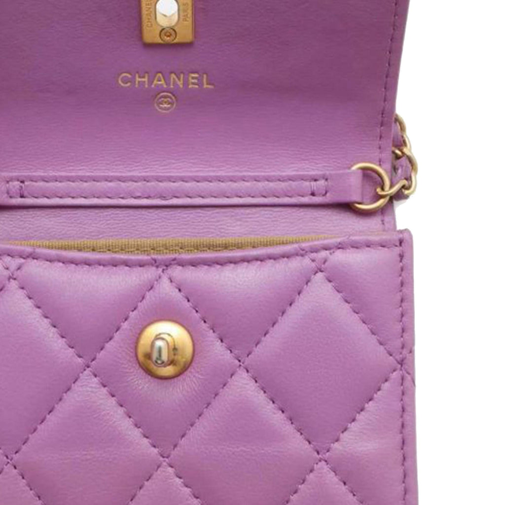 Chanel Lambskin Mini Pearl Crush Wallet with Chain (SHG-rngcqW)