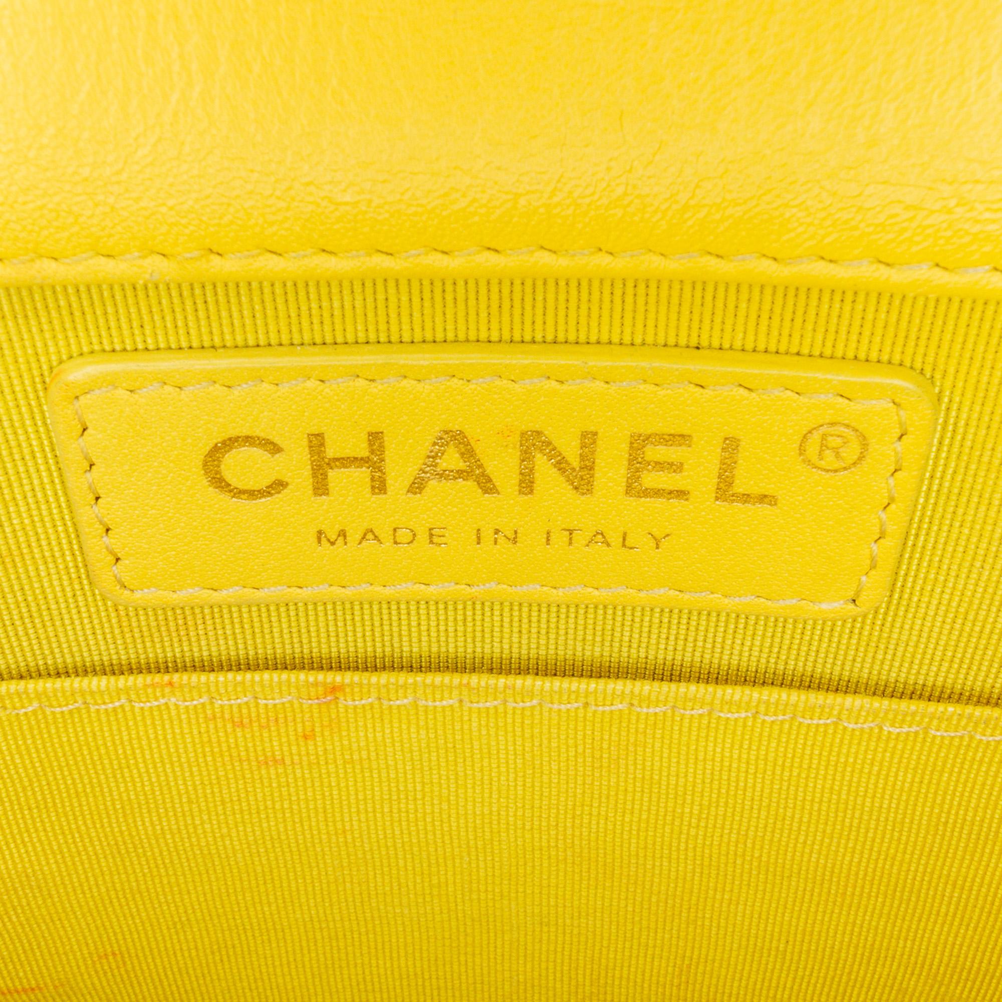 Chanel Lambskin North South Boy Flap (SHG-3yGVi5)
