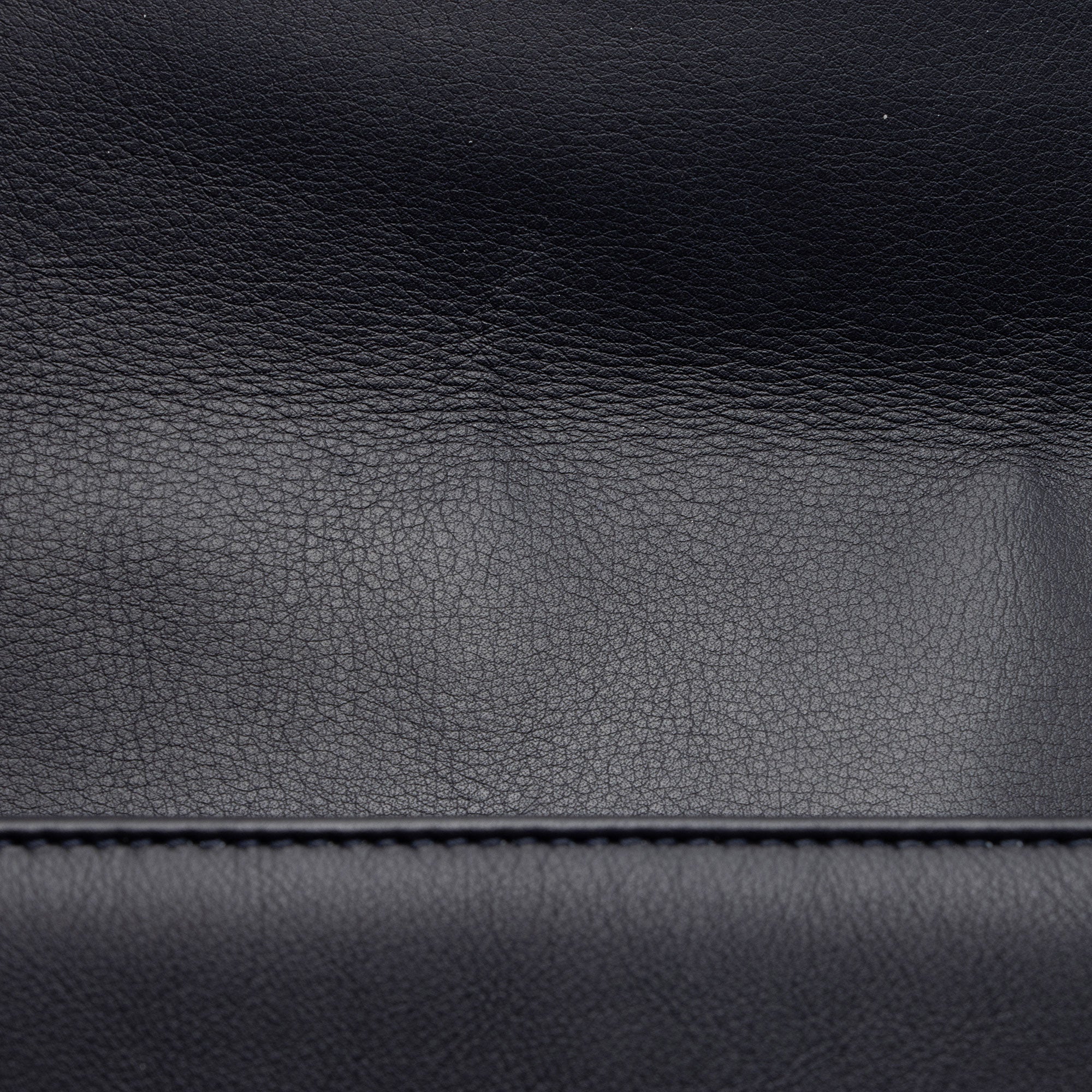 Chanel Lambskin Old Medium Boy Bag (SHF-OdWPxQ)