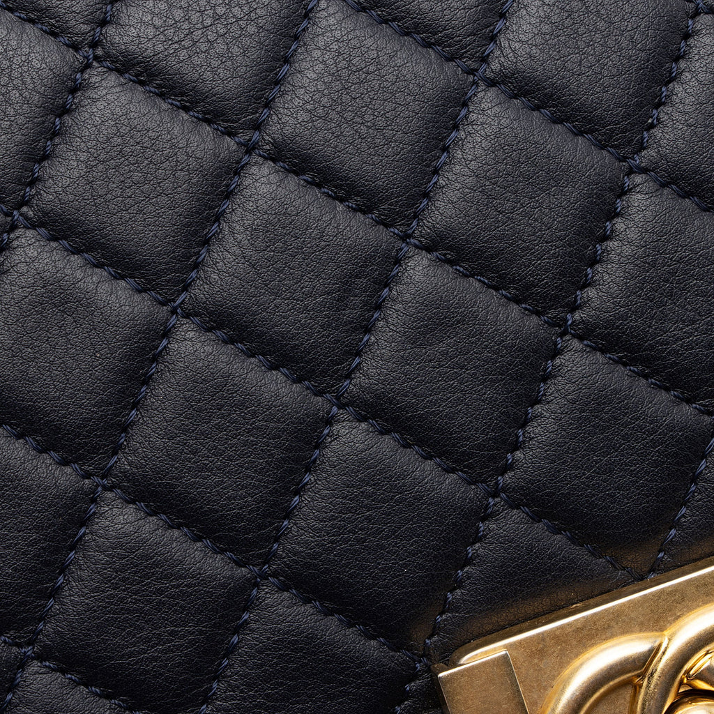 Chanel Lambskin Old Medium Boy Bag (SHF-OdWPxQ)