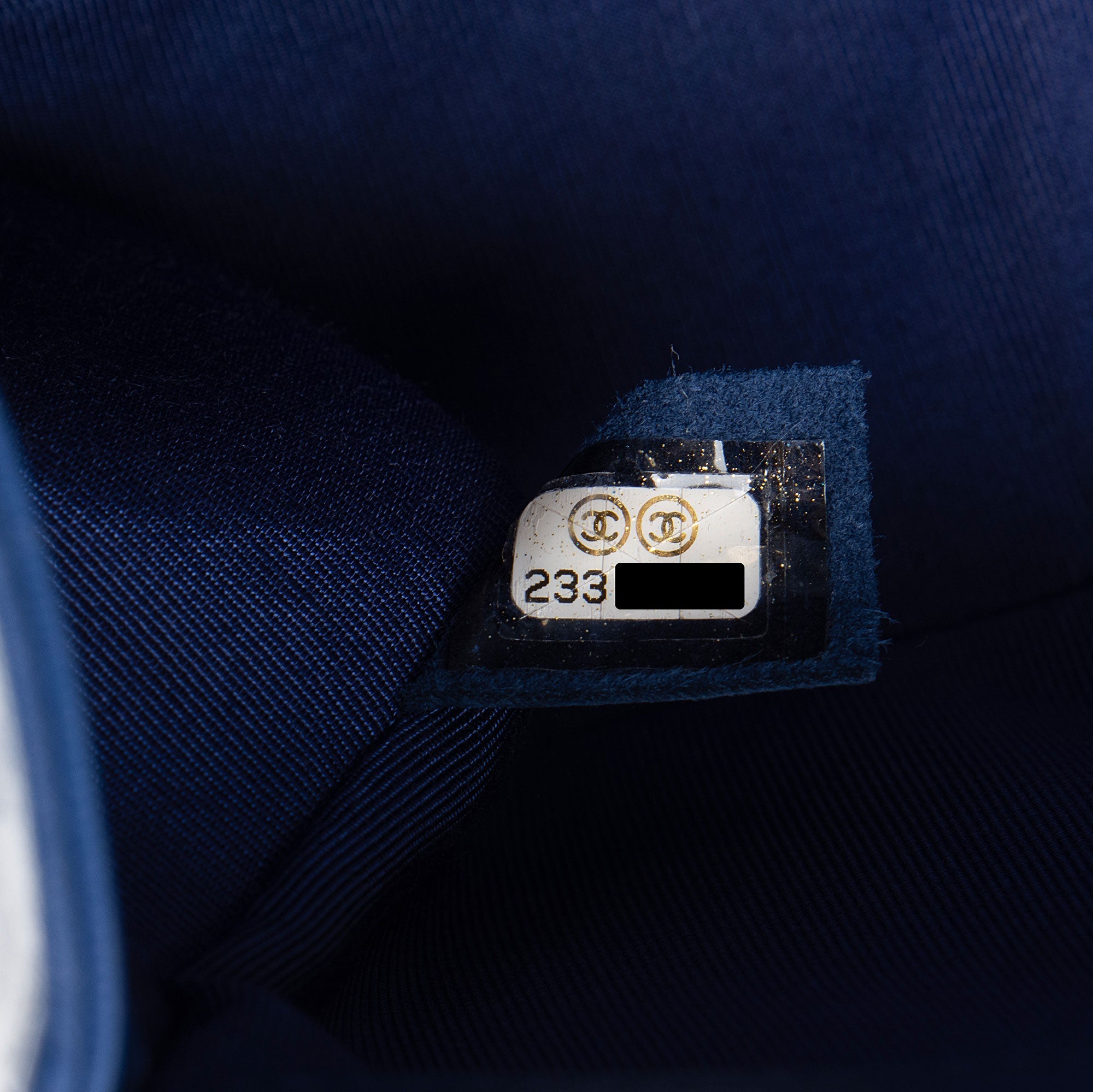 Chanel Lambskin Old Medium Boy Bag (SHF-lx1VjZ)