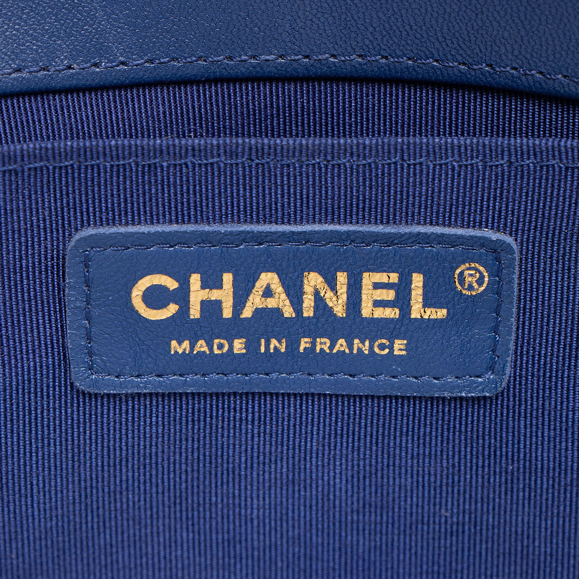 Chanel Lambskin Old Medium Boy Bag (SHF-lx1VjZ)