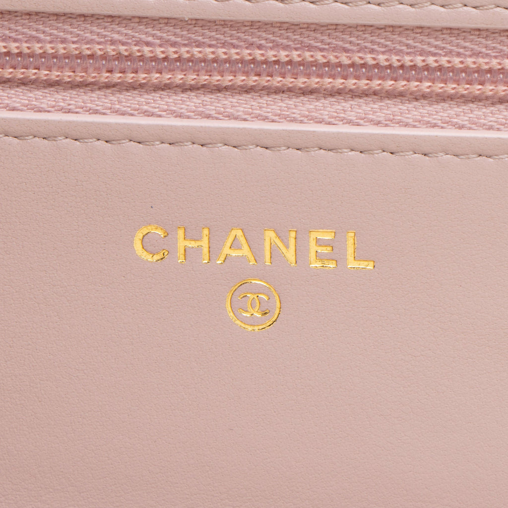 Chanel Lambskin Pearl CC Wallet on Chain (SHF-xRqAN6)