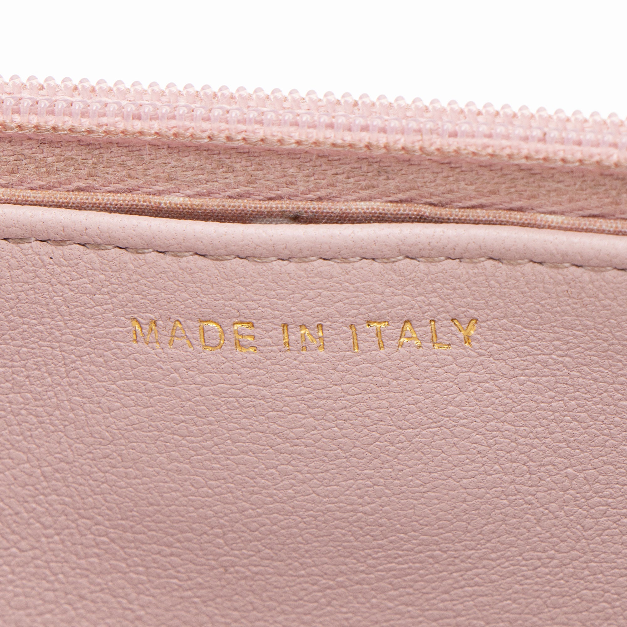 Chanel Lambskin Pearl CC Wallet on Chain (SHF-xRqAN6)