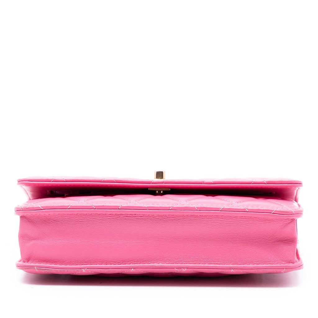 Chanel Lambskin Pearl Crush Wallet On Chain