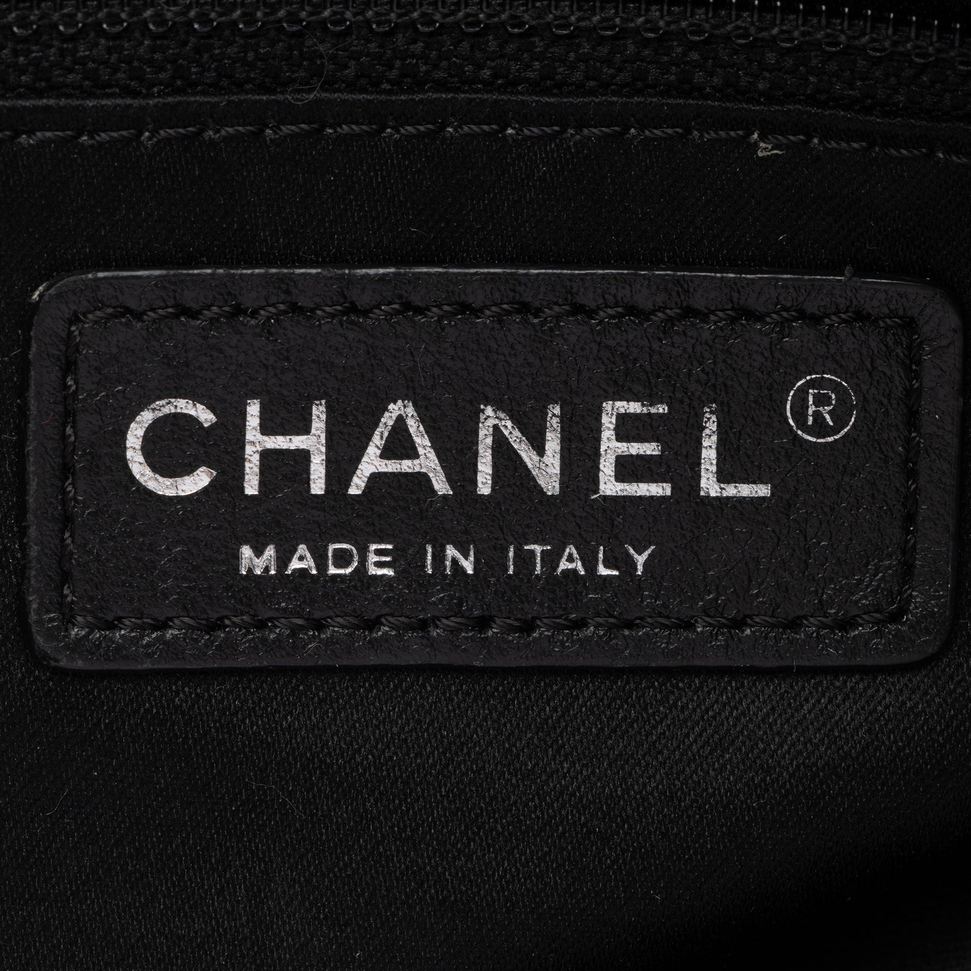 Chanel Lambskin Pocket Shopper Tote (SHF-S3BN0B)