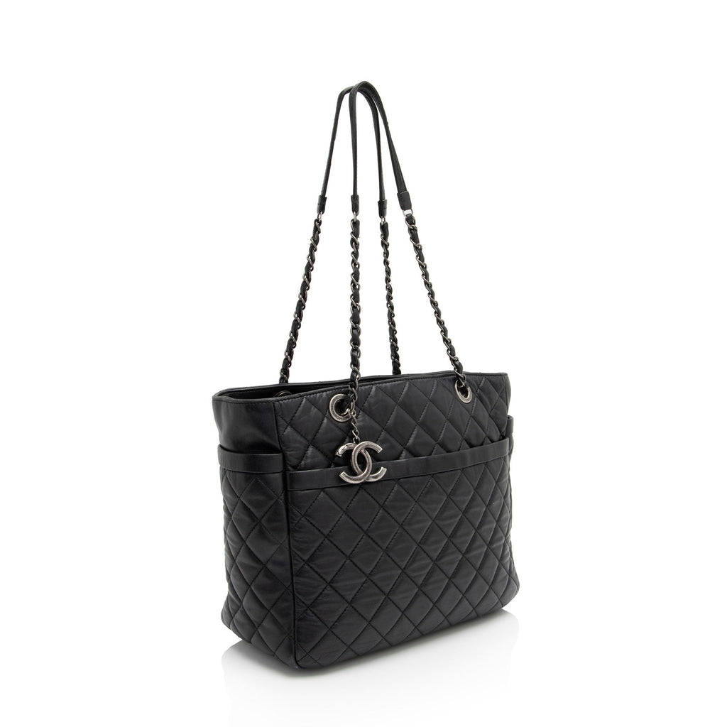 Chanel Lambskin Pocket Shopper Tote (SHF-S3BN0B)