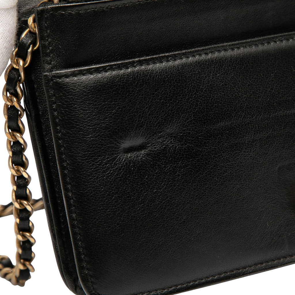 Chanel Lambskin Pyramid Wallet On Chain