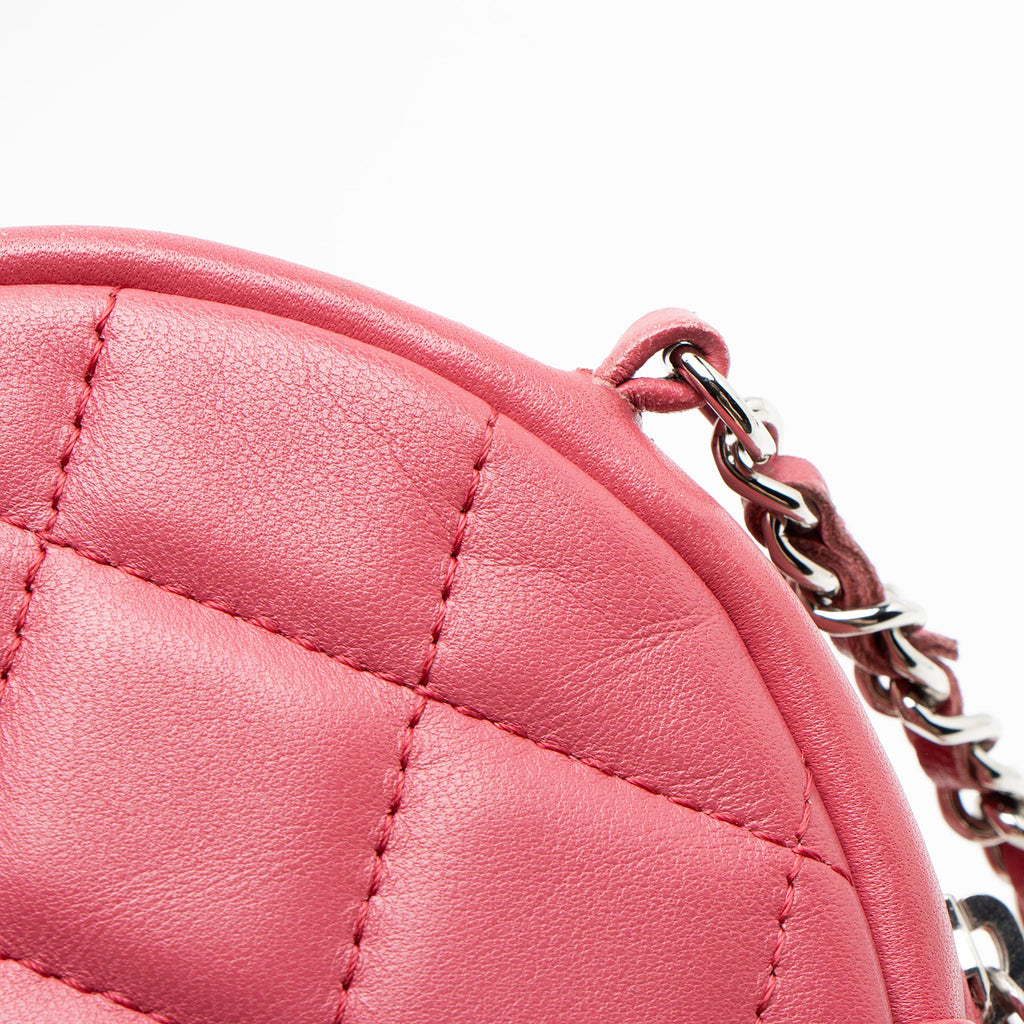 Chanel Lambskin Round Clutch with Chain