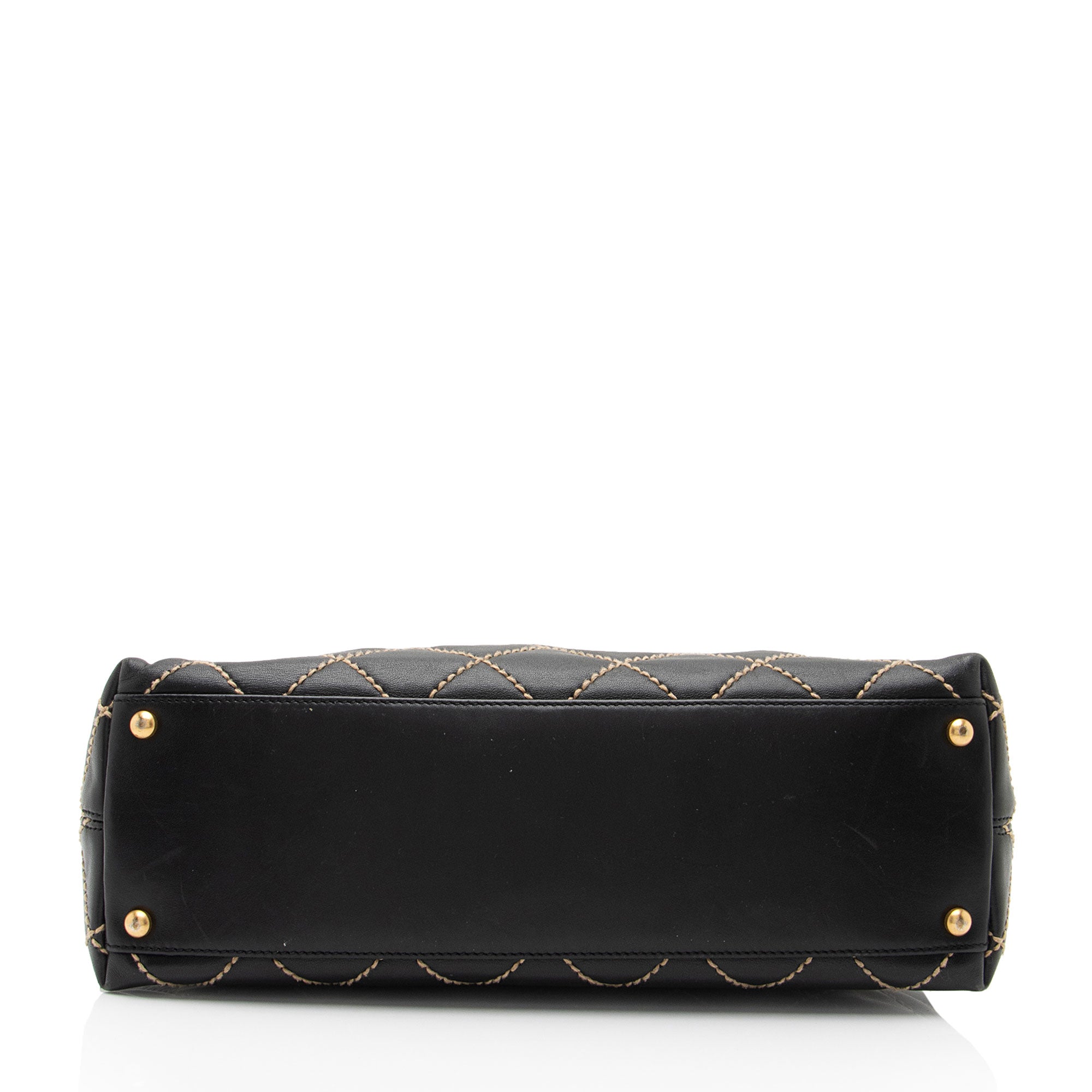 Chanel Lambskin Surpique Large Shoulder Bag (SHF-T8EzC0)
