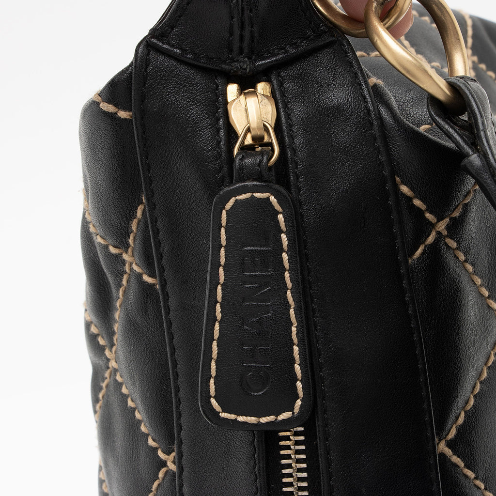 Chanel Lambskin Surpique Large Shoulder Bag (SHF-T8EzC0)