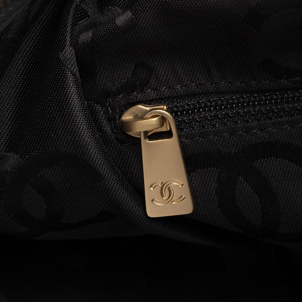 Chanel Lambskin Surpique Large Shoulder Bag (SHF-T8EzC0)