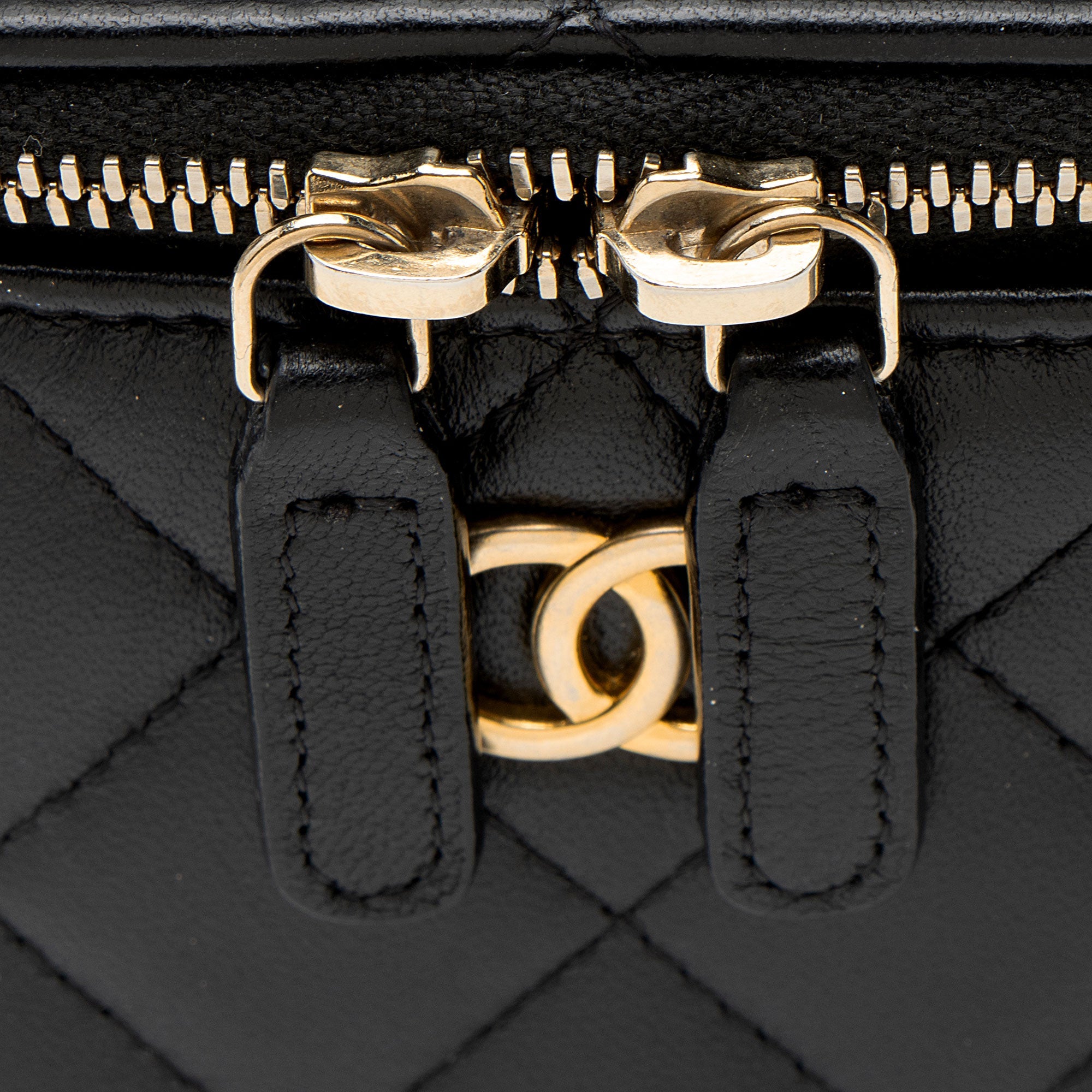 Chanel Lambskin Top Handle Mini Vanity Case