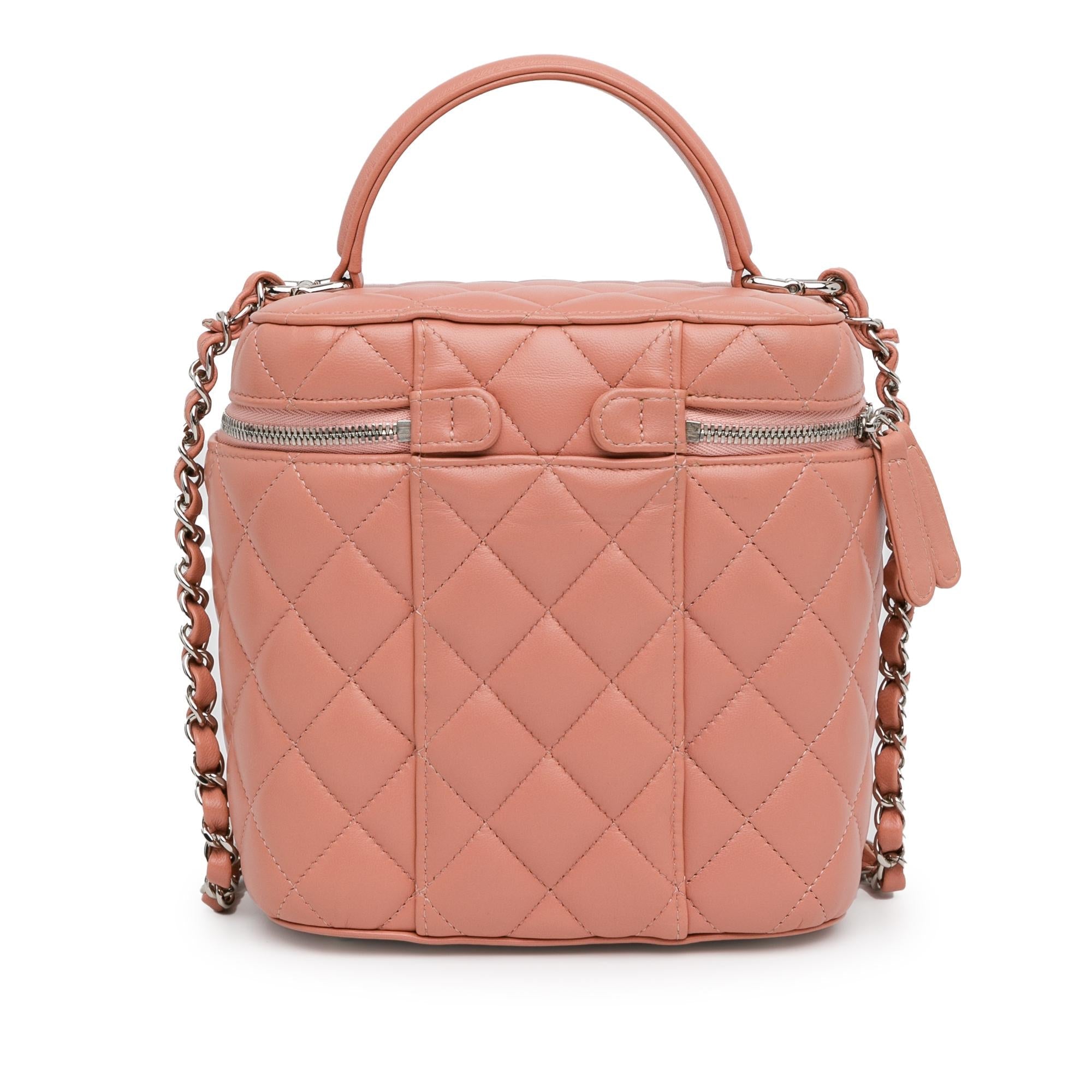 Chanel Lambskin Top Handle Vanity Case with Chain (SHG-hnAAMY)