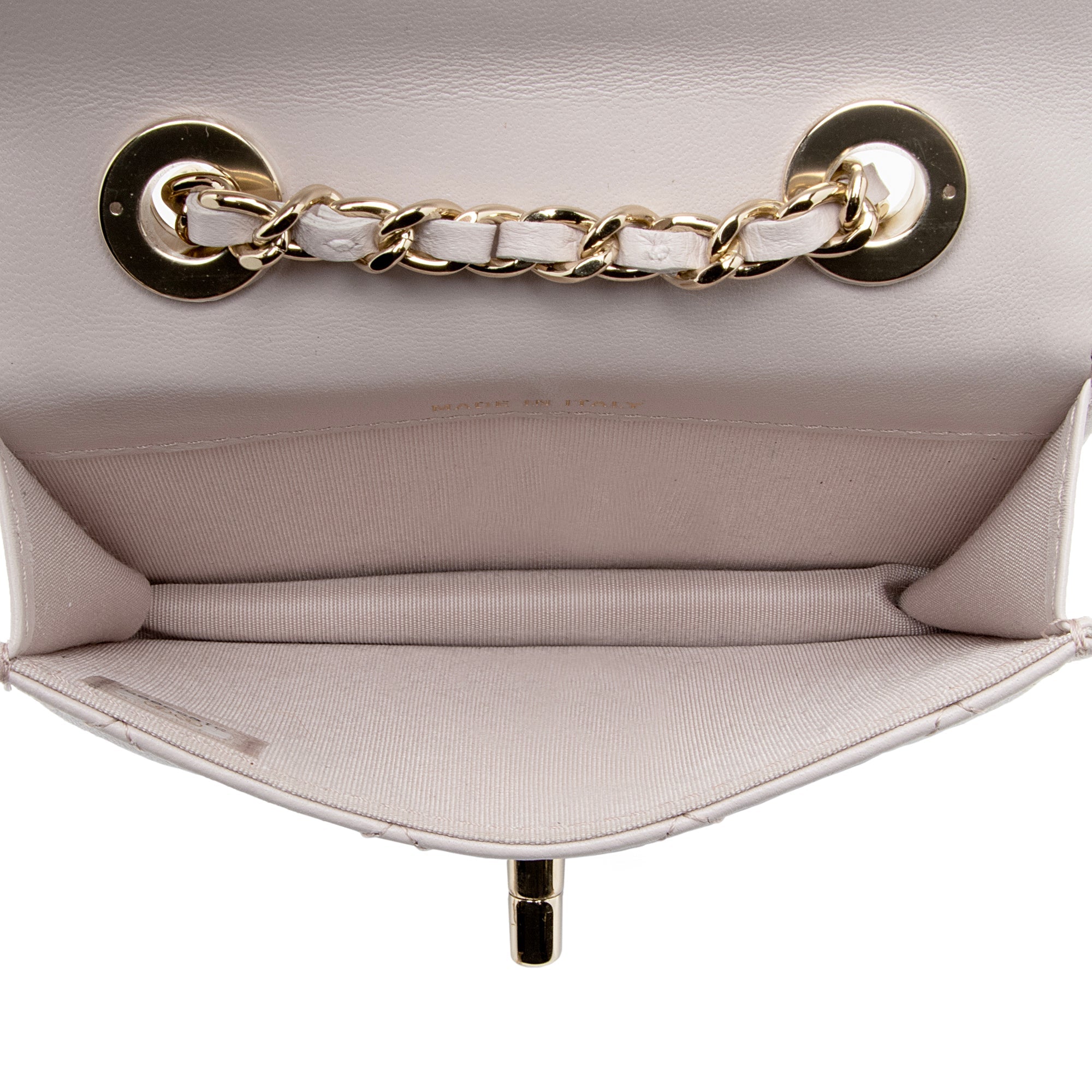Chanel Lambskin Trendy CC Card Holder on Chain (SHF-AyLl9n)