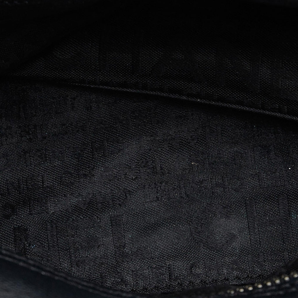 Chanel Lambskin Ultimate Soft Frame Bag (SHG-6q0hEp)