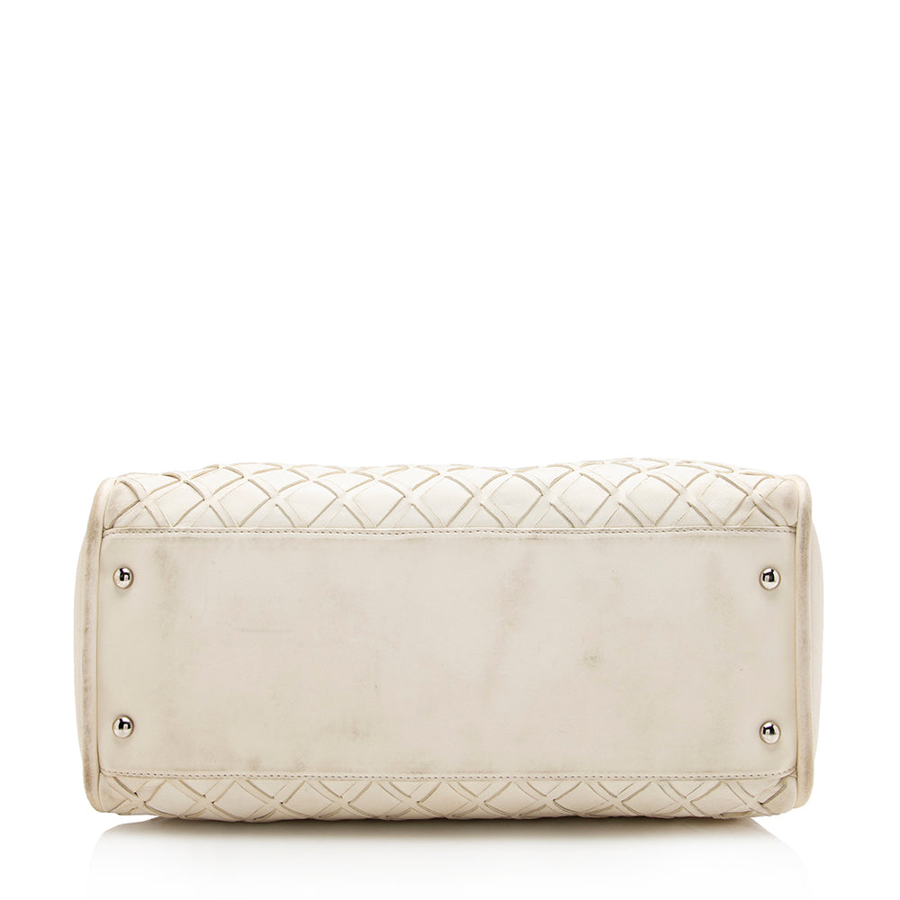 Chanel Lambskin Ultimate Soft Sombrero Satchel (SHF-16369)
