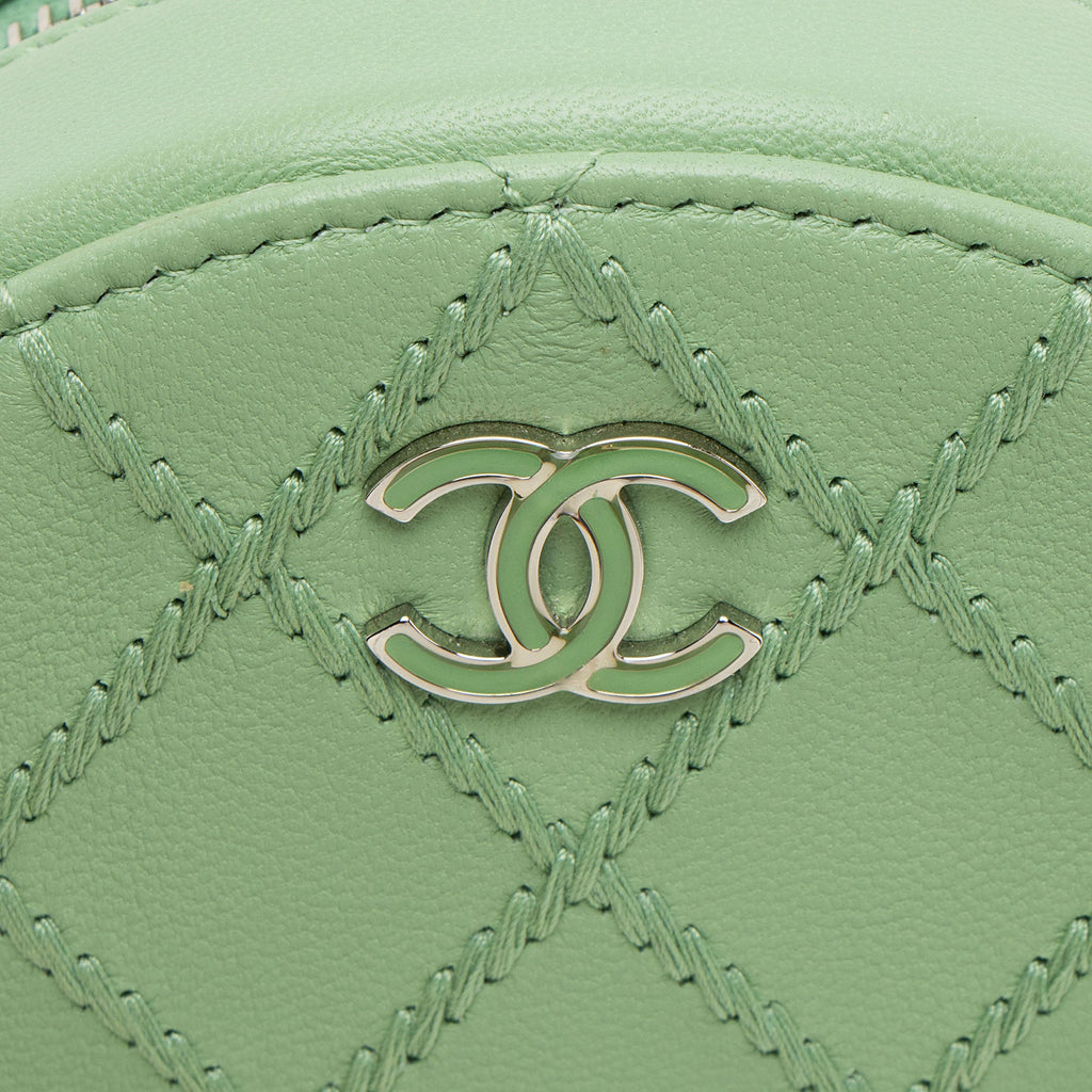 Chanel Lambskin Ultimate Stitch Round Clutch with Chain