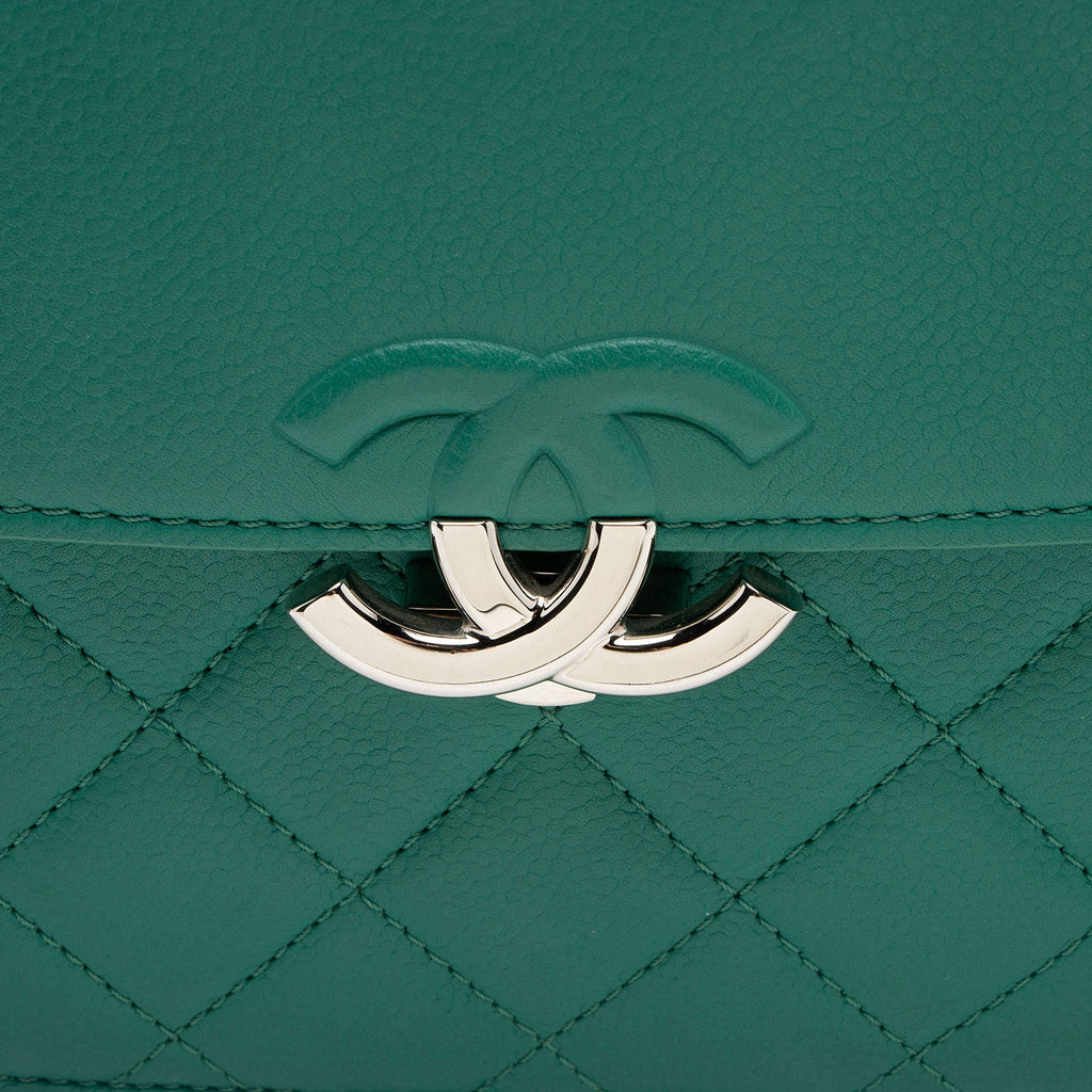 Chanel Lambskin Urban Companion Mini Flap Bag (SHF-EsVYtQ)