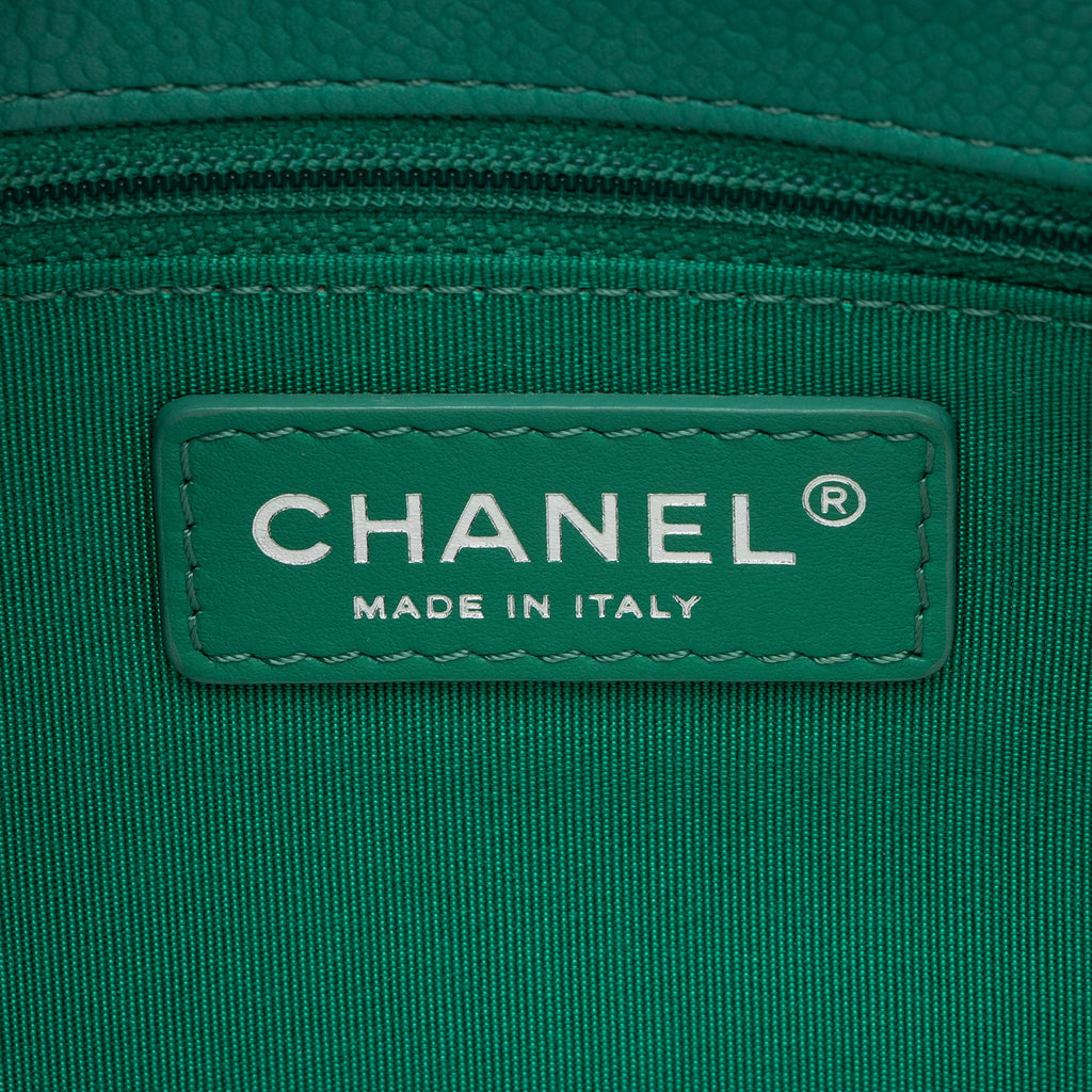 Chanel Lambskin Urban Companion Mini Flap Bag (SHF-EsVYtQ)