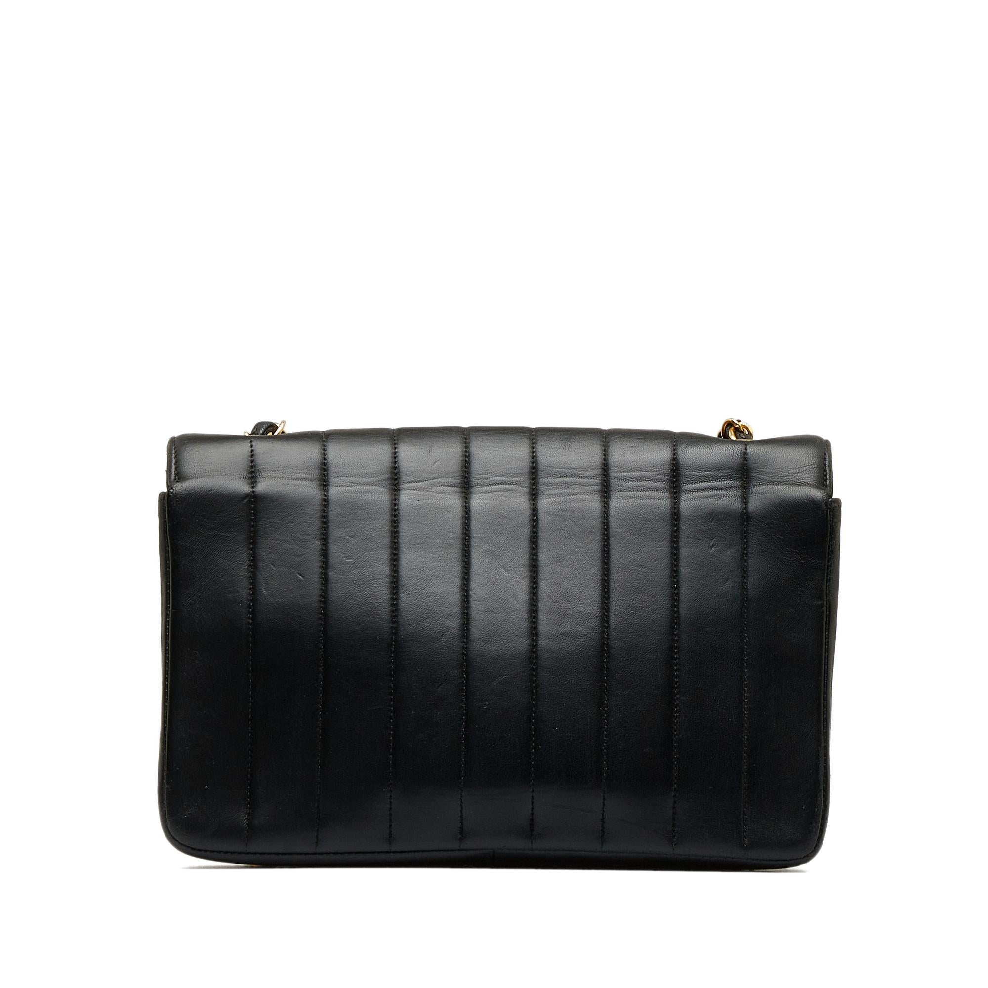 Chanel Lambskin Vertical Border Flap (SHG-yQHgIP)