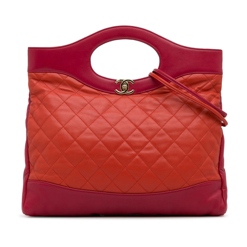 Chanel Large 31 Satchel (SHG-Xaq5P4)