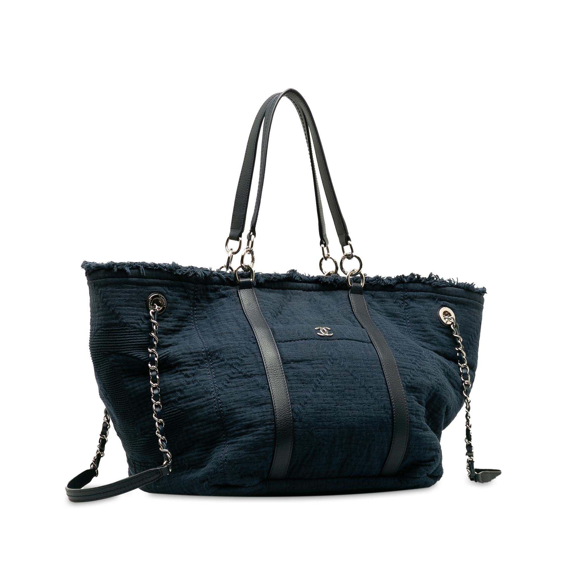 Chanel Large CC Double Face Deauville Satchel (SHG-AIPFAR)