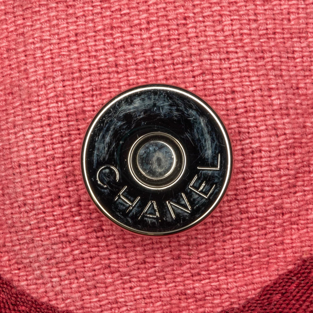 Chanel Large Canvas Deauville Tote (SHG-OpY8VZ)