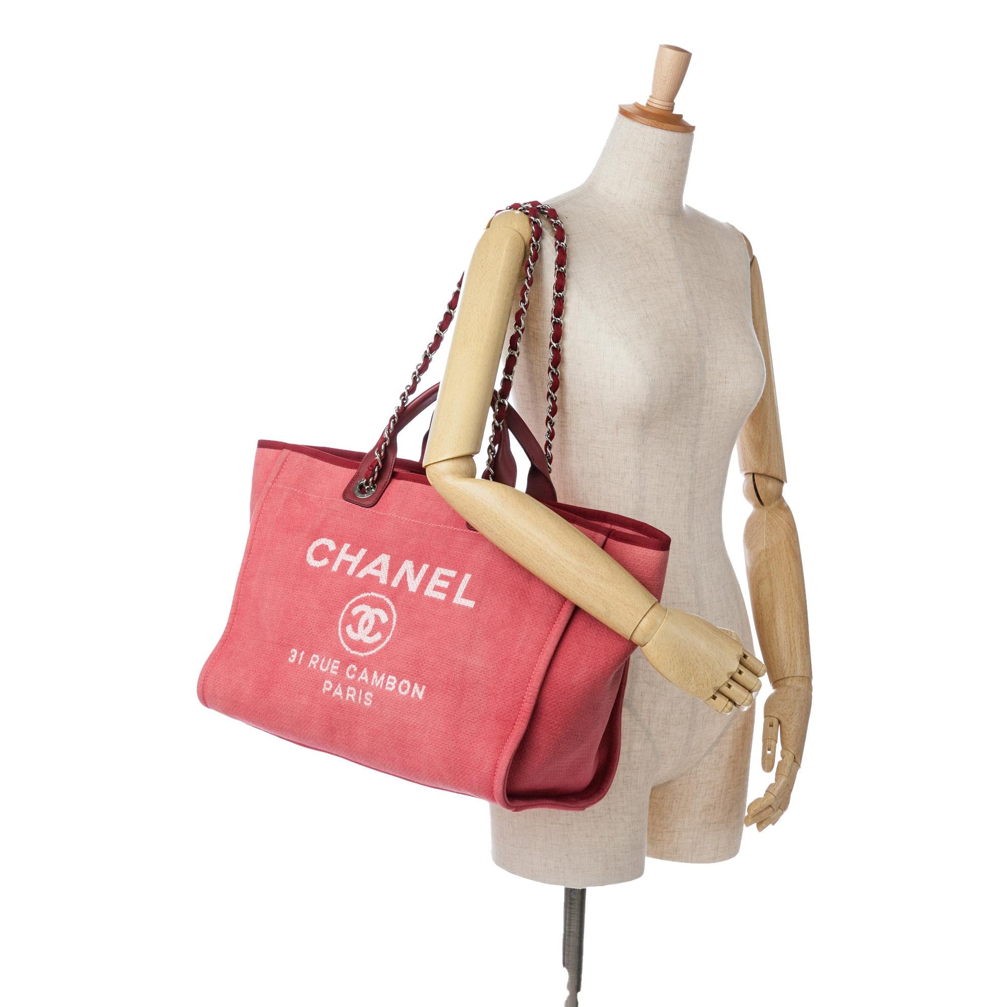 Chanel Large Canvas Deauville Tote (SHG-pTGQWm)