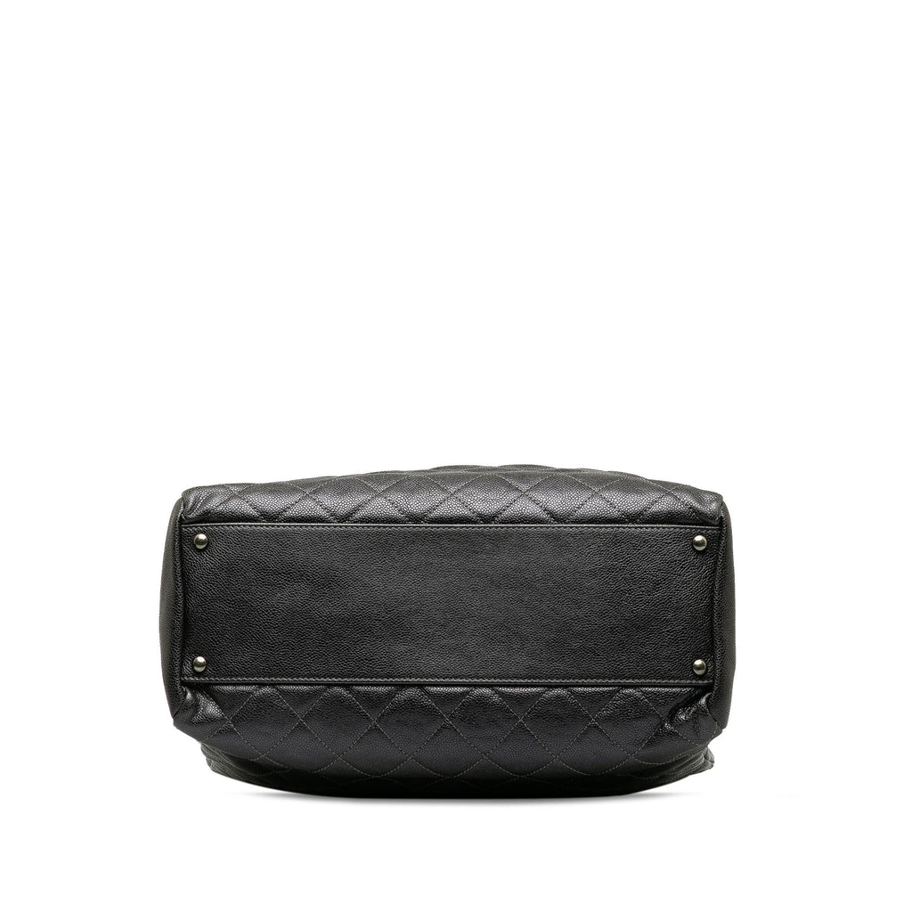 Chanel Large Caviar Chic Shopping Tote (SHG-apkgpU)