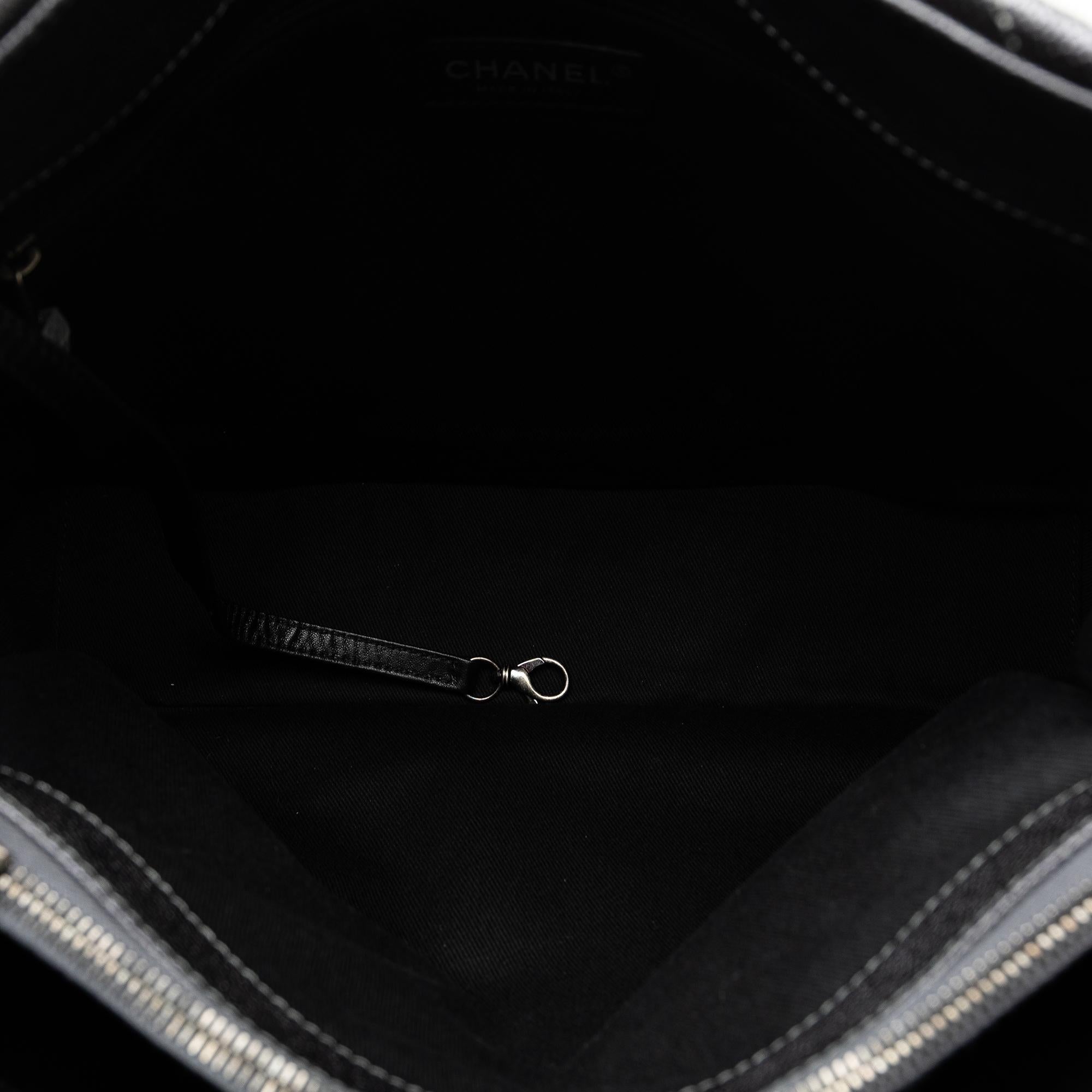 Chanel Large Caviar Chic Shopping Tote (SHG-apkgpU)