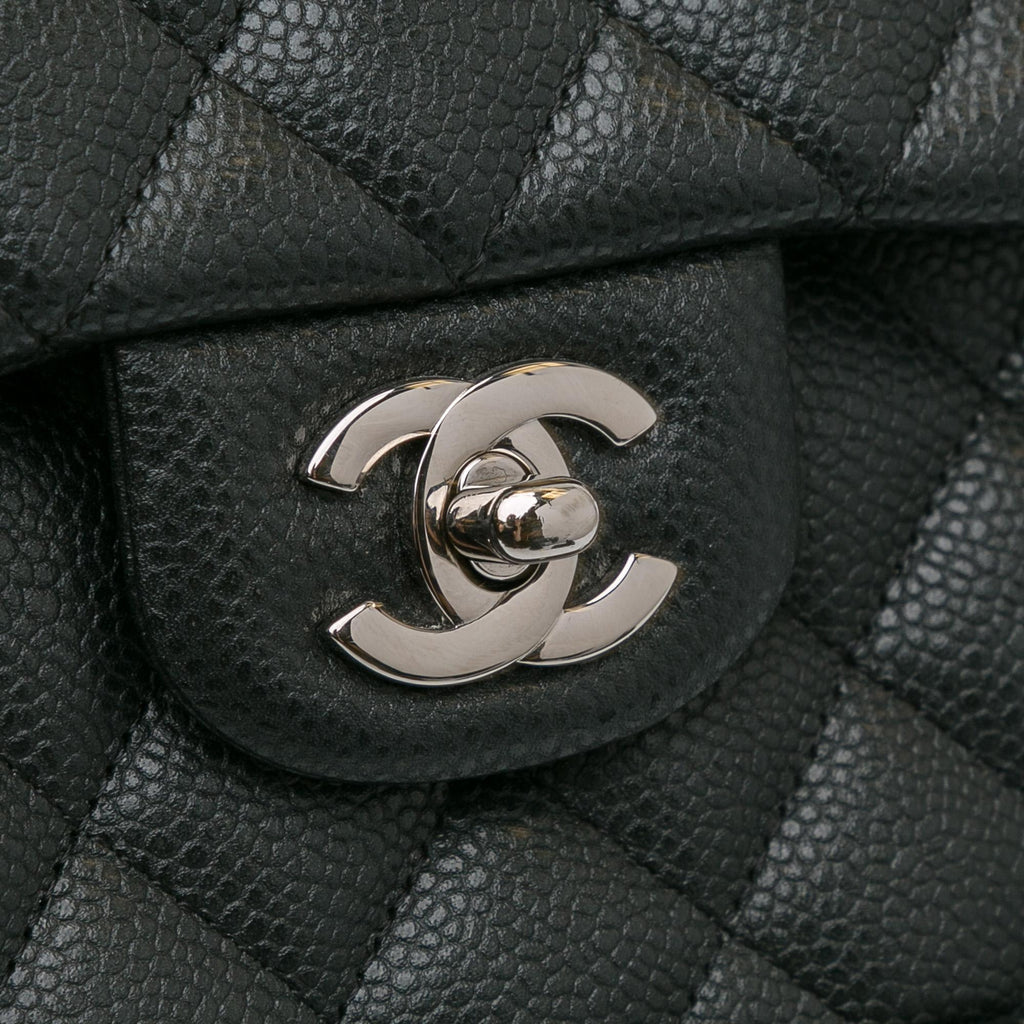 Chanel Large Caviar Flap Shopping Tote (SHG-UY8l1Y)