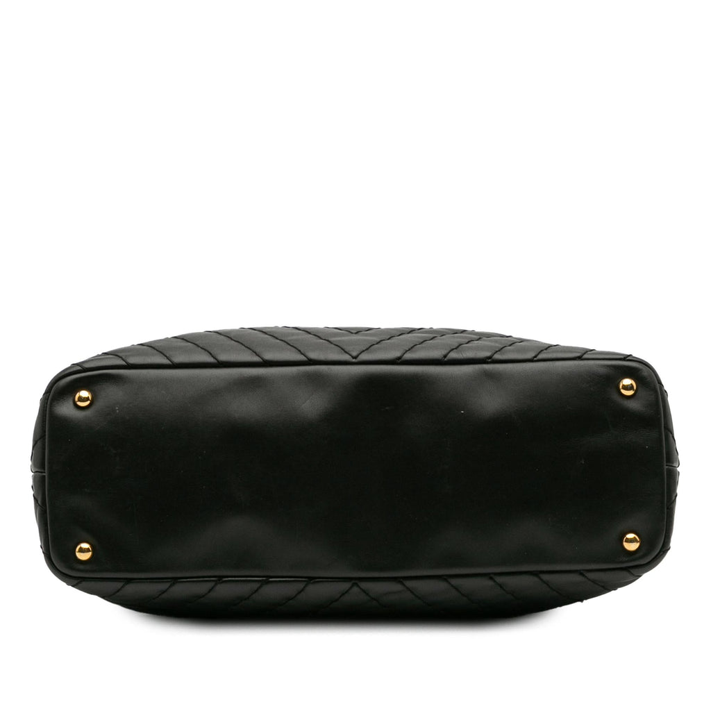 Chanel Large Chevron Calfskin Surpique Tote