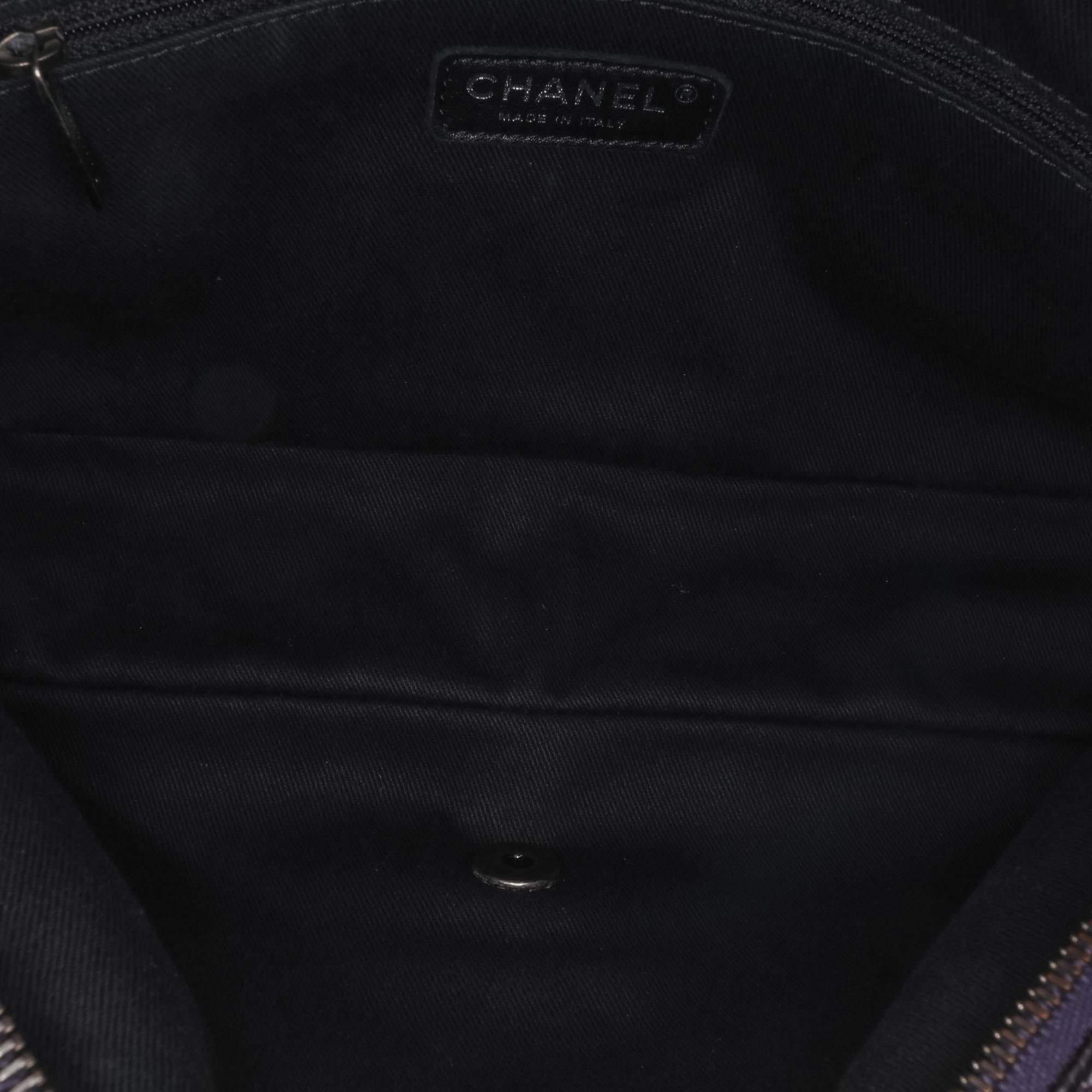 Chanel Large Classic Caviar Easy Zip Flap