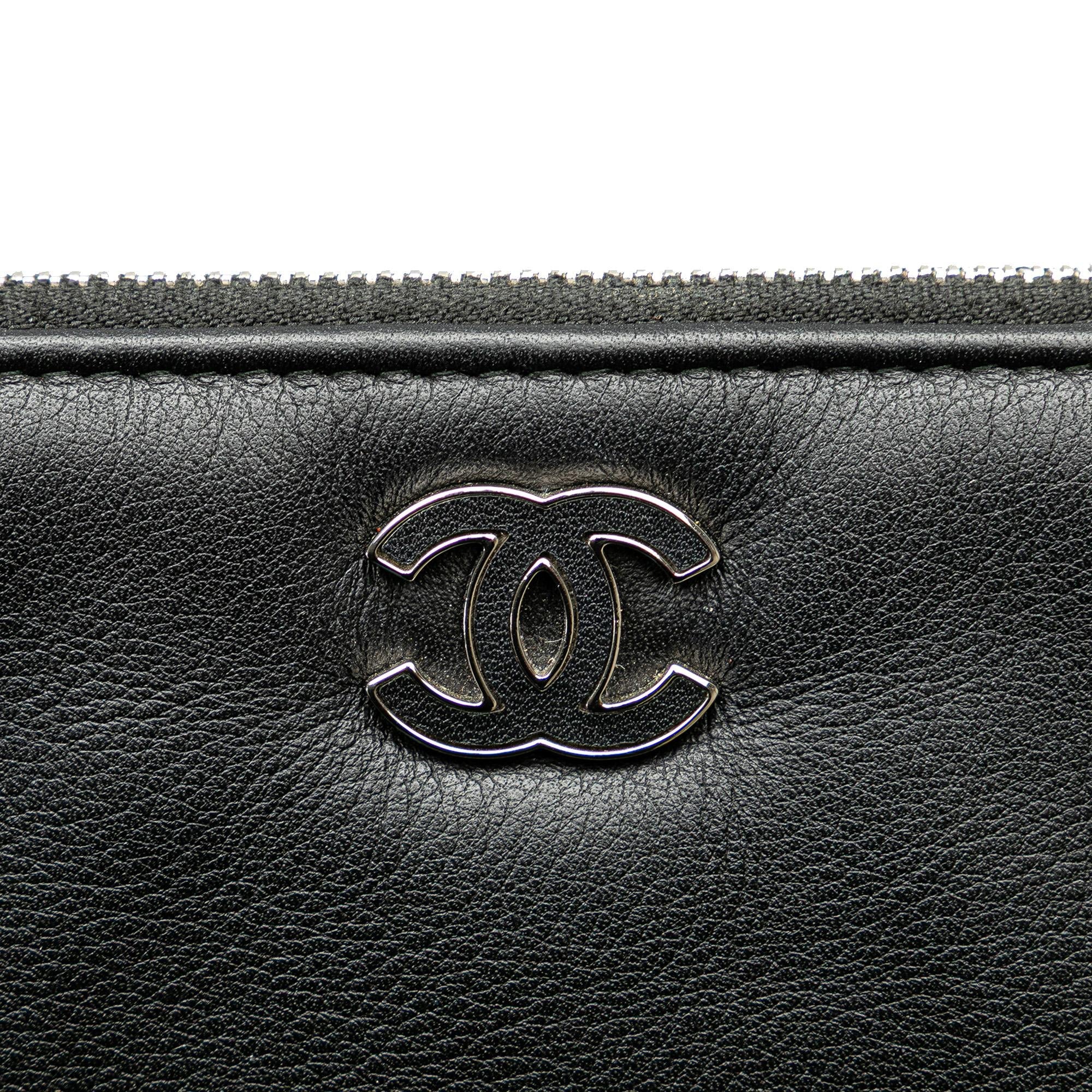 Chanel Large Diagonal Chevron Calfskin Tassel O Case Clutch
