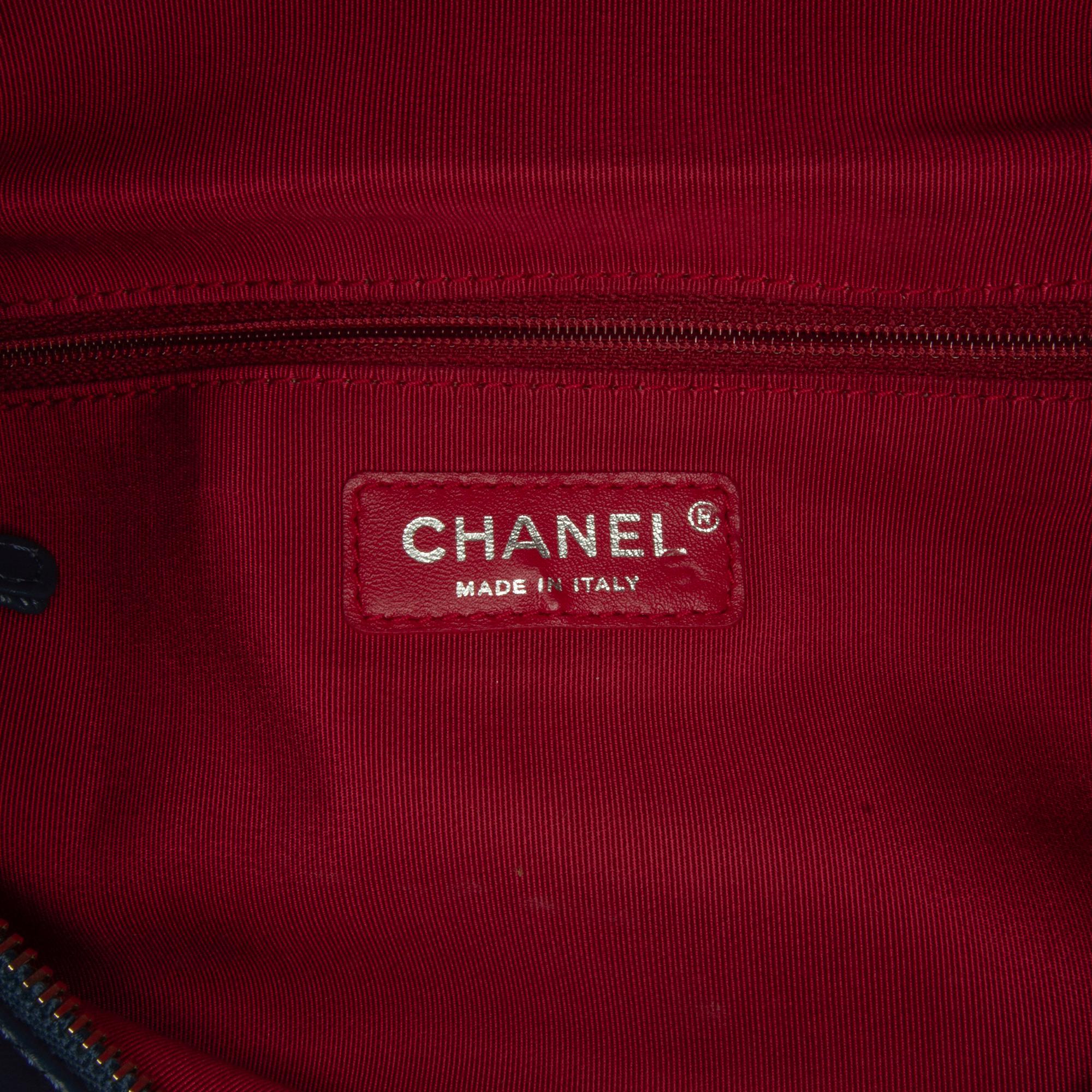 Chanel Large Gabrielle Shopping Satchel (SHG-sHCA77)