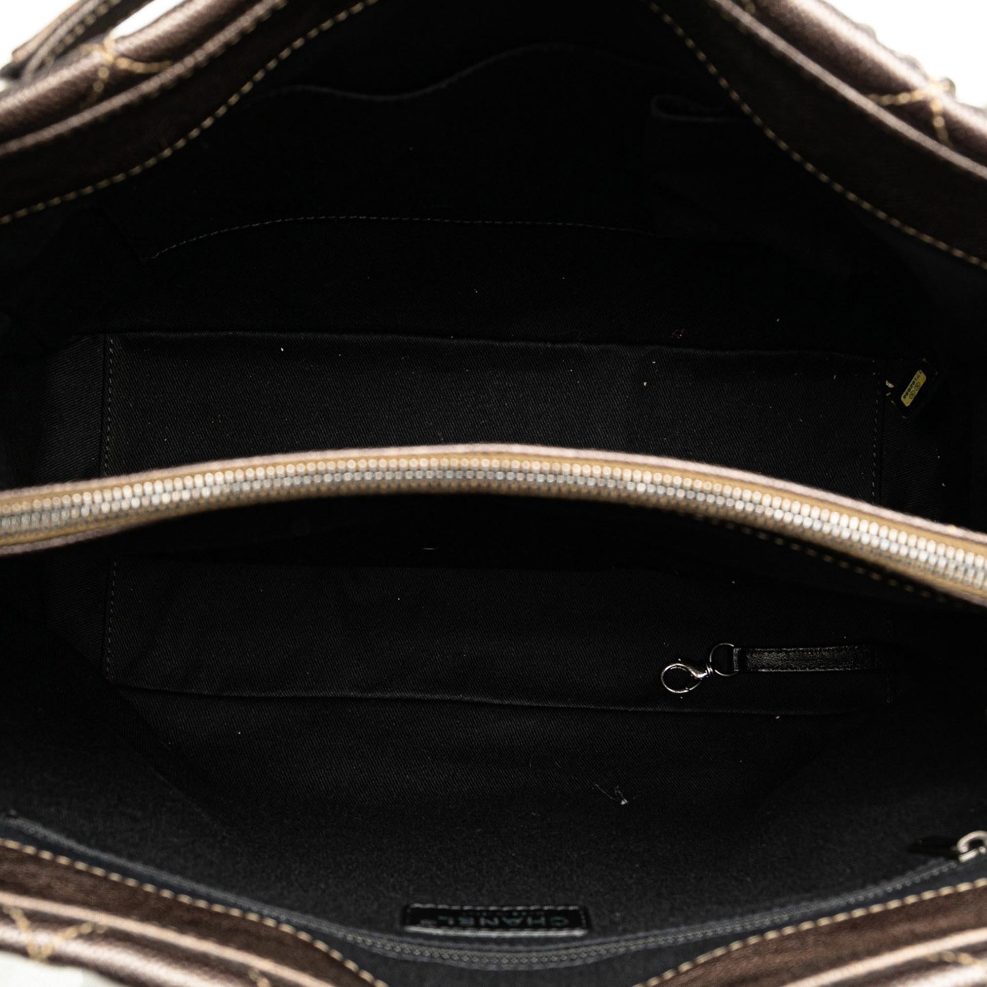 Chanel Large Iridescent Caviar Chic Shopping Tote (SHG-jHn5e8)