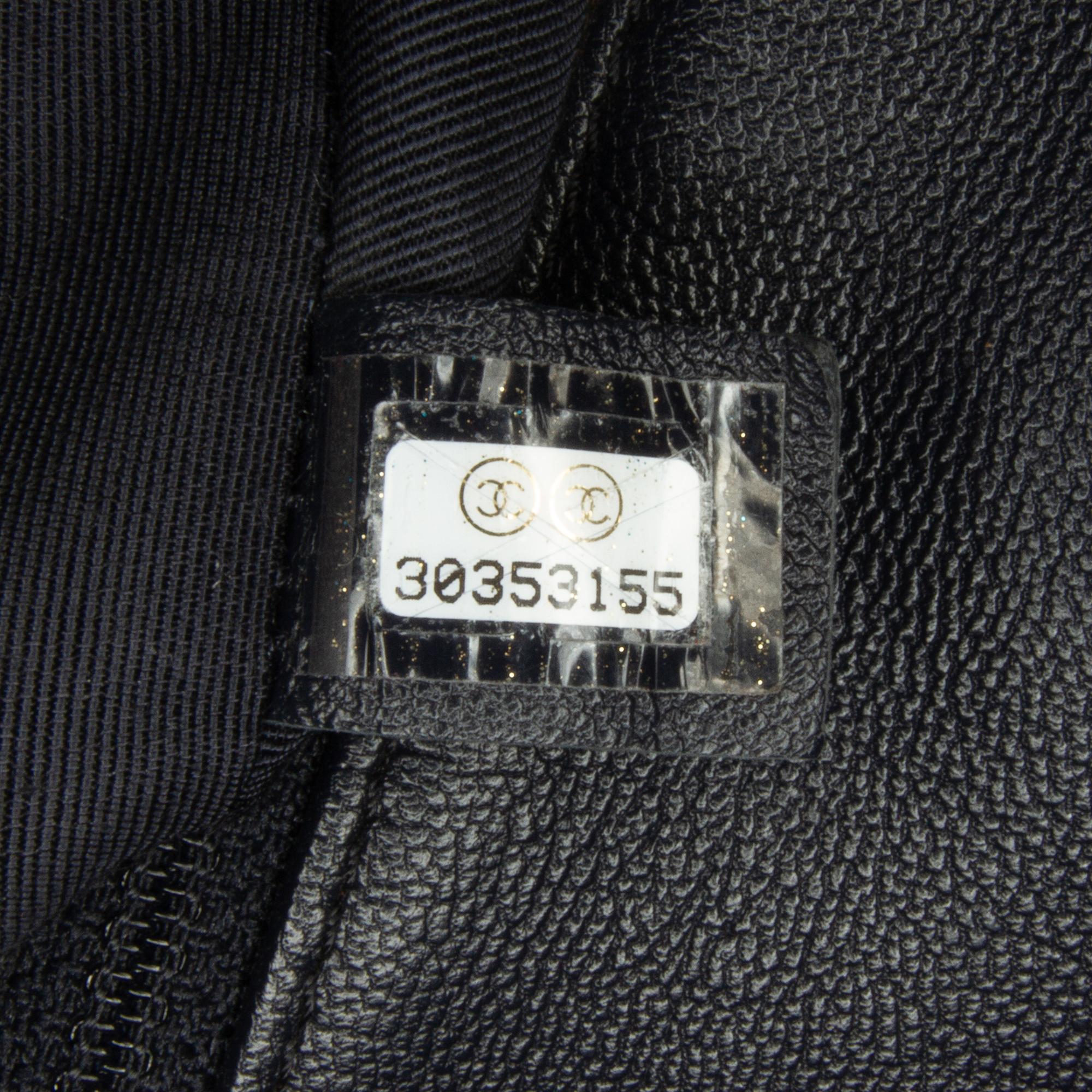 Chanel Large Lambskin 19 Flap (SHG-I4LsJl)