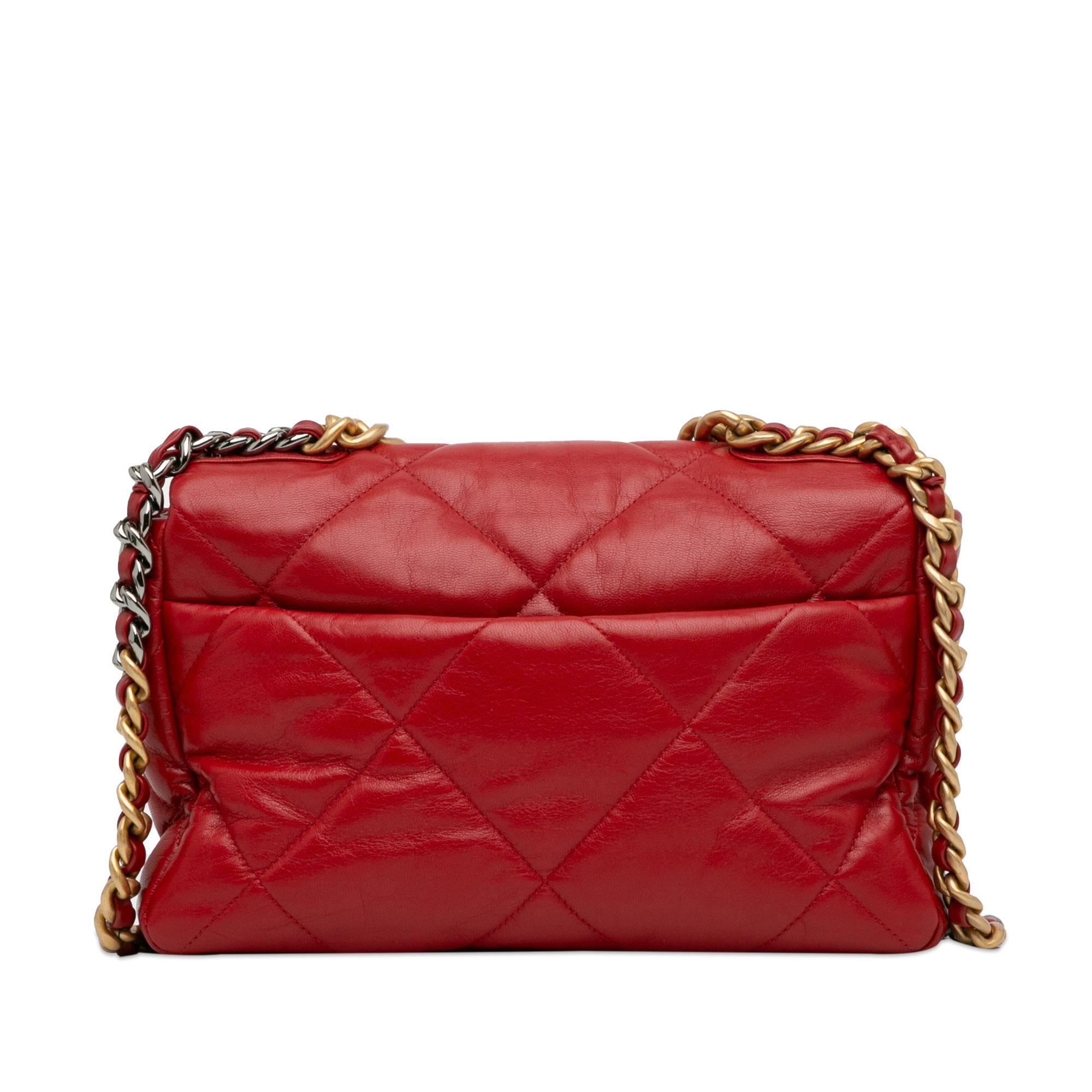 Chanel Large Lambskin 19 Flap (SHG-e7Nnlk)