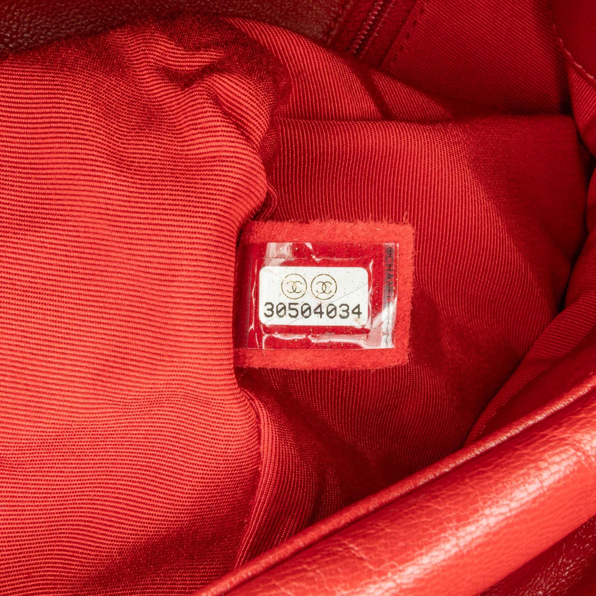 Chanel Large Lambskin 19 Flap (SHG-e7Nnlk)