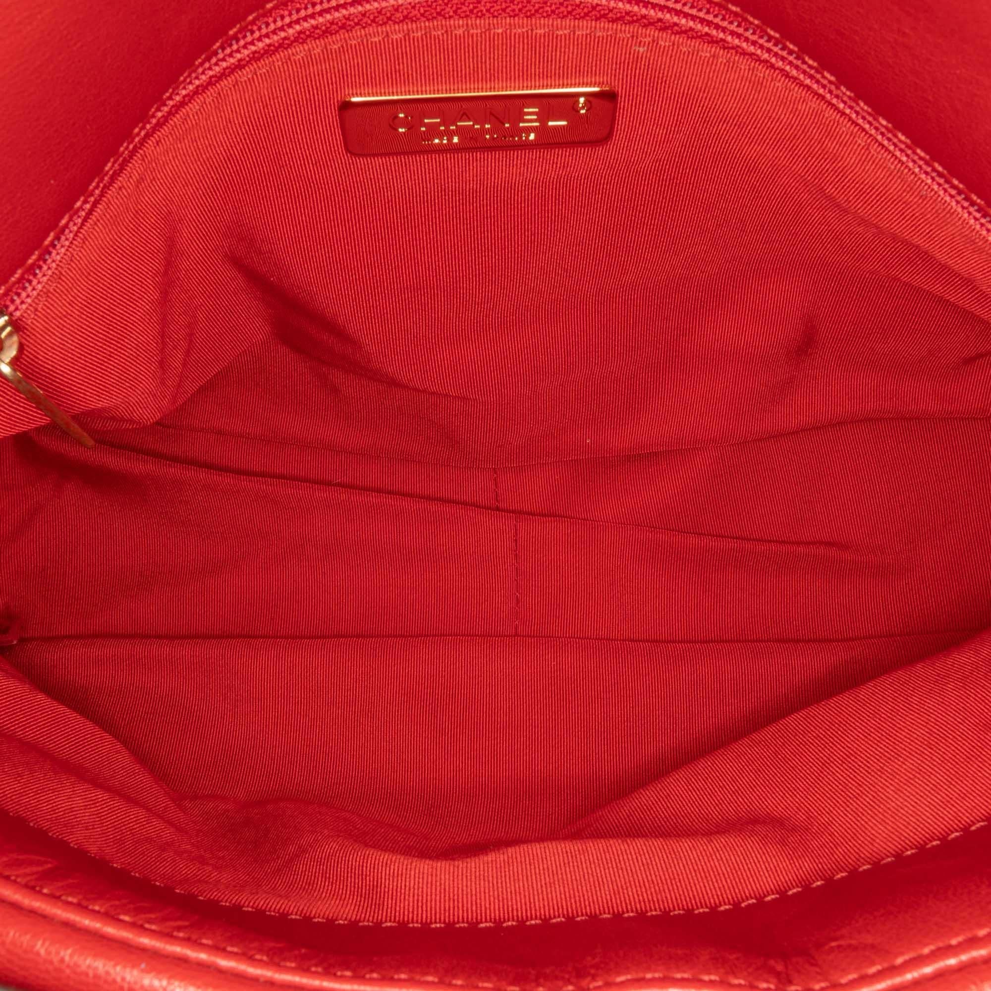 Chanel Large Lambskin 19 Flap (SHG-e7Nnlk)